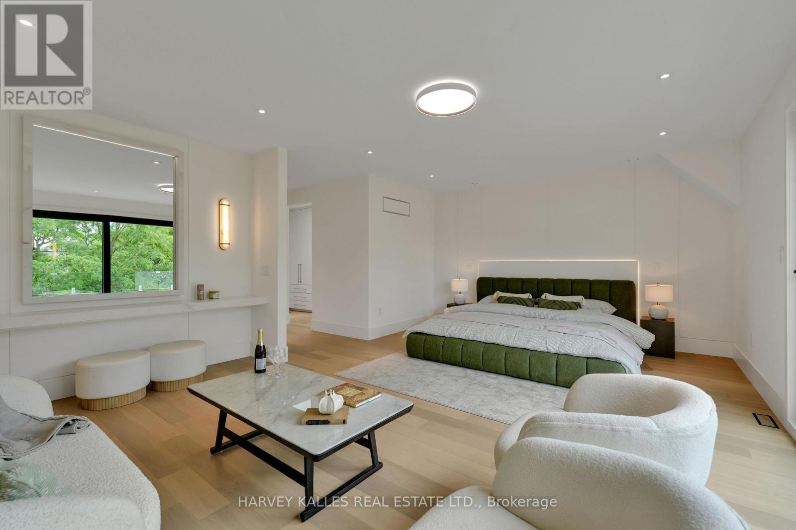 108 HEATH STREET W
