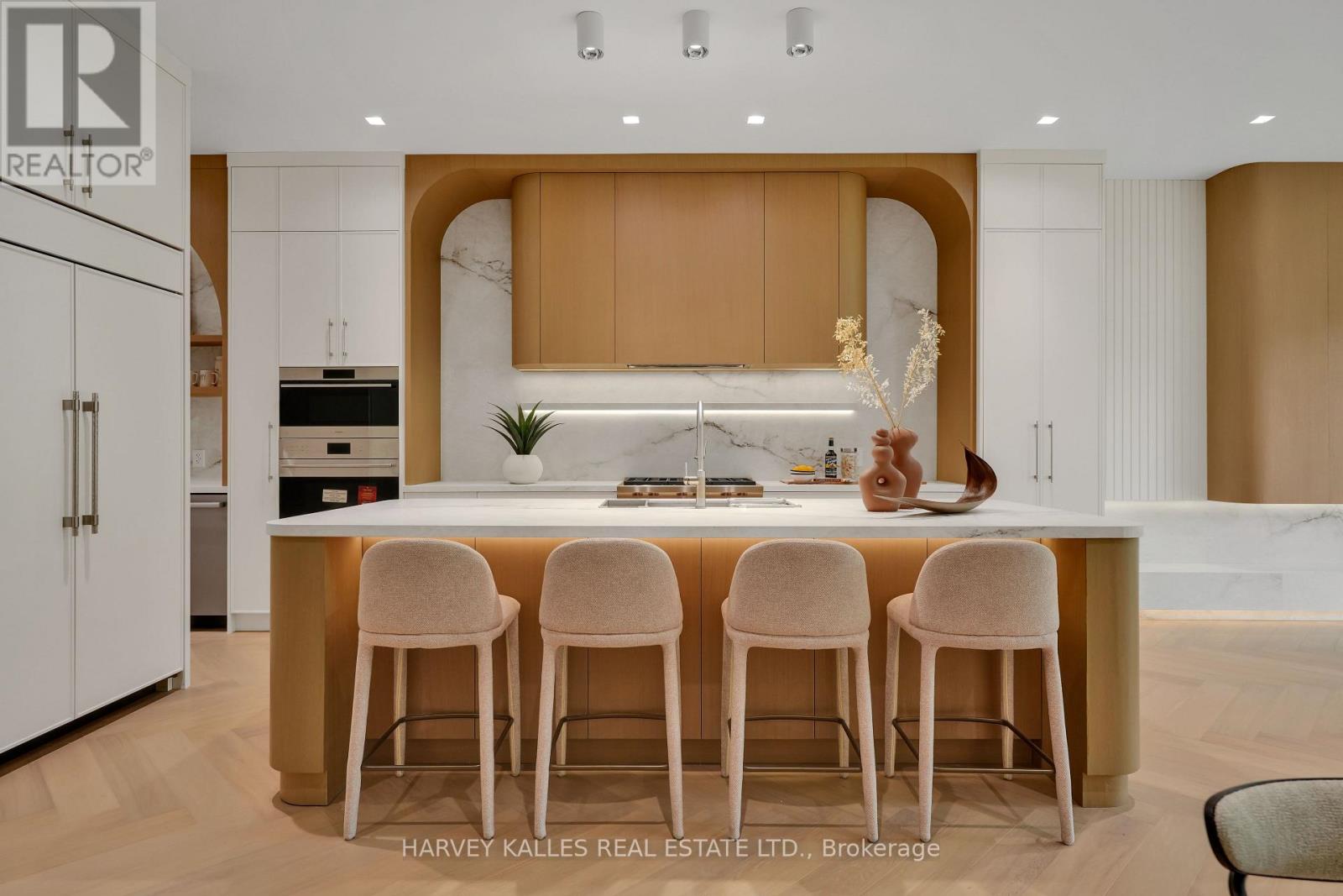 108 HEATH STREET W