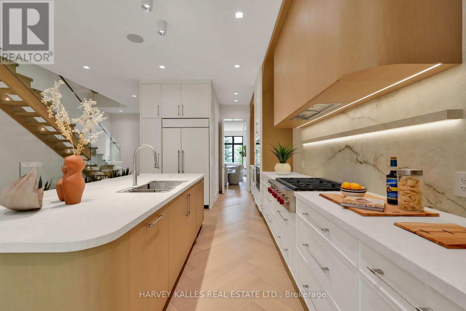 108 HEATH STREET W