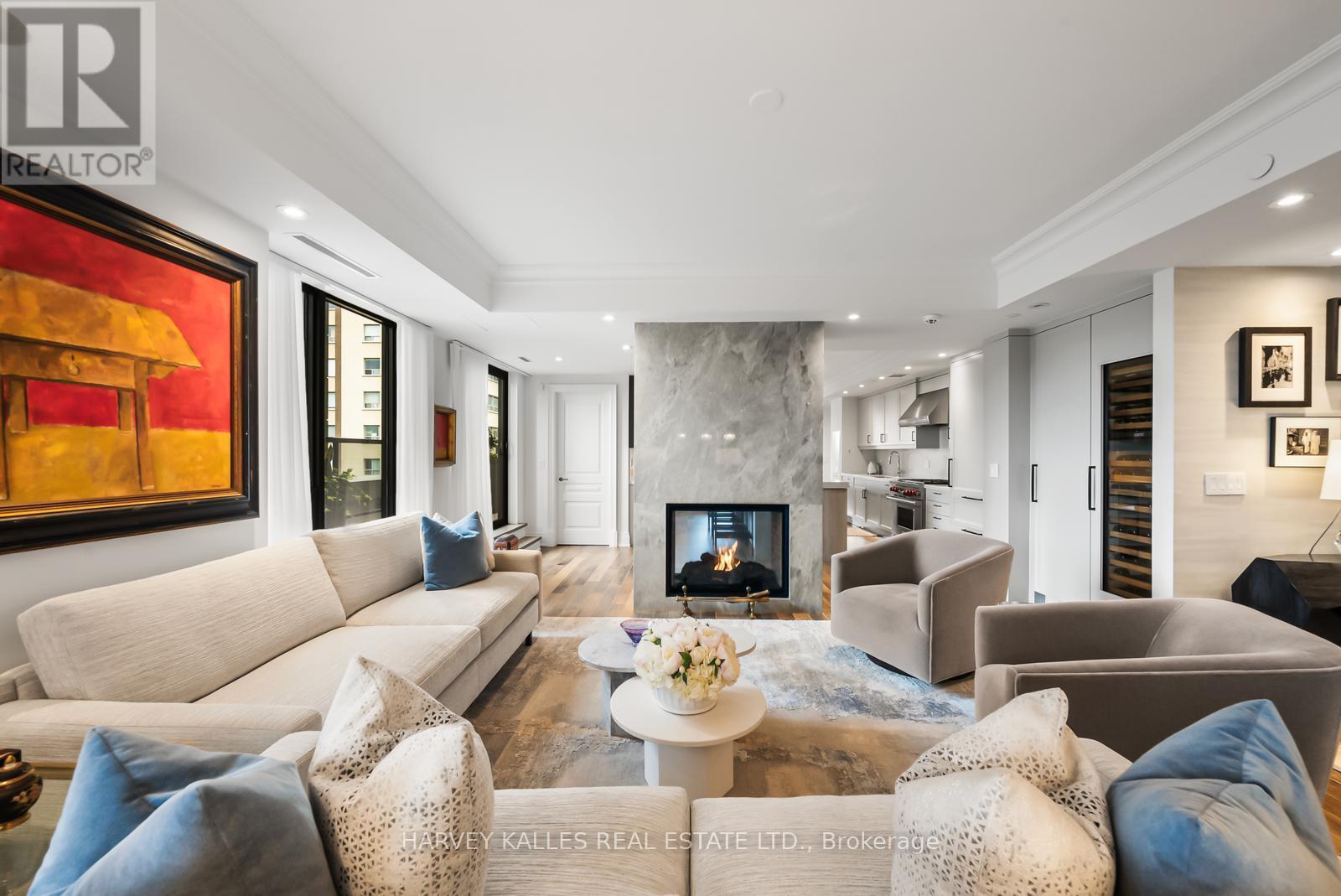 701 - 1 FOREST HILL ROAD