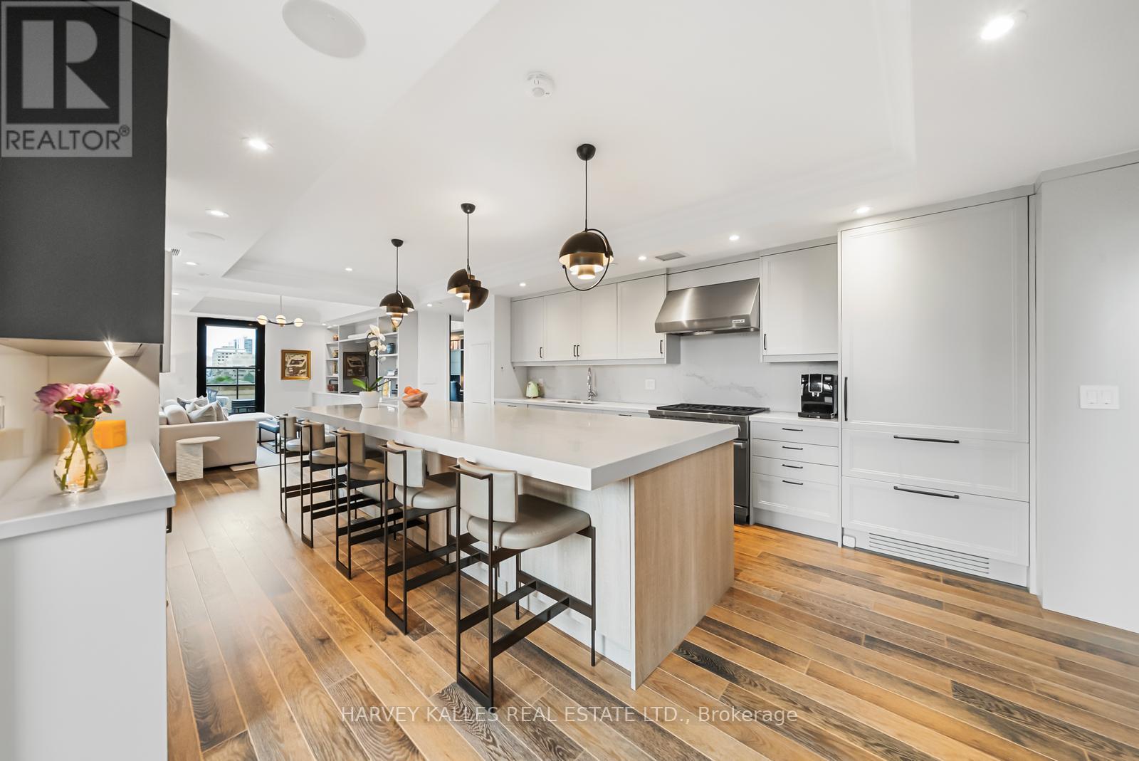 701 - 1 FOREST HILL ROAD