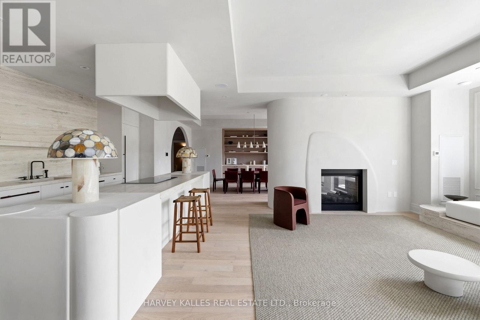 304 - 1 FOREST HILL ROAD