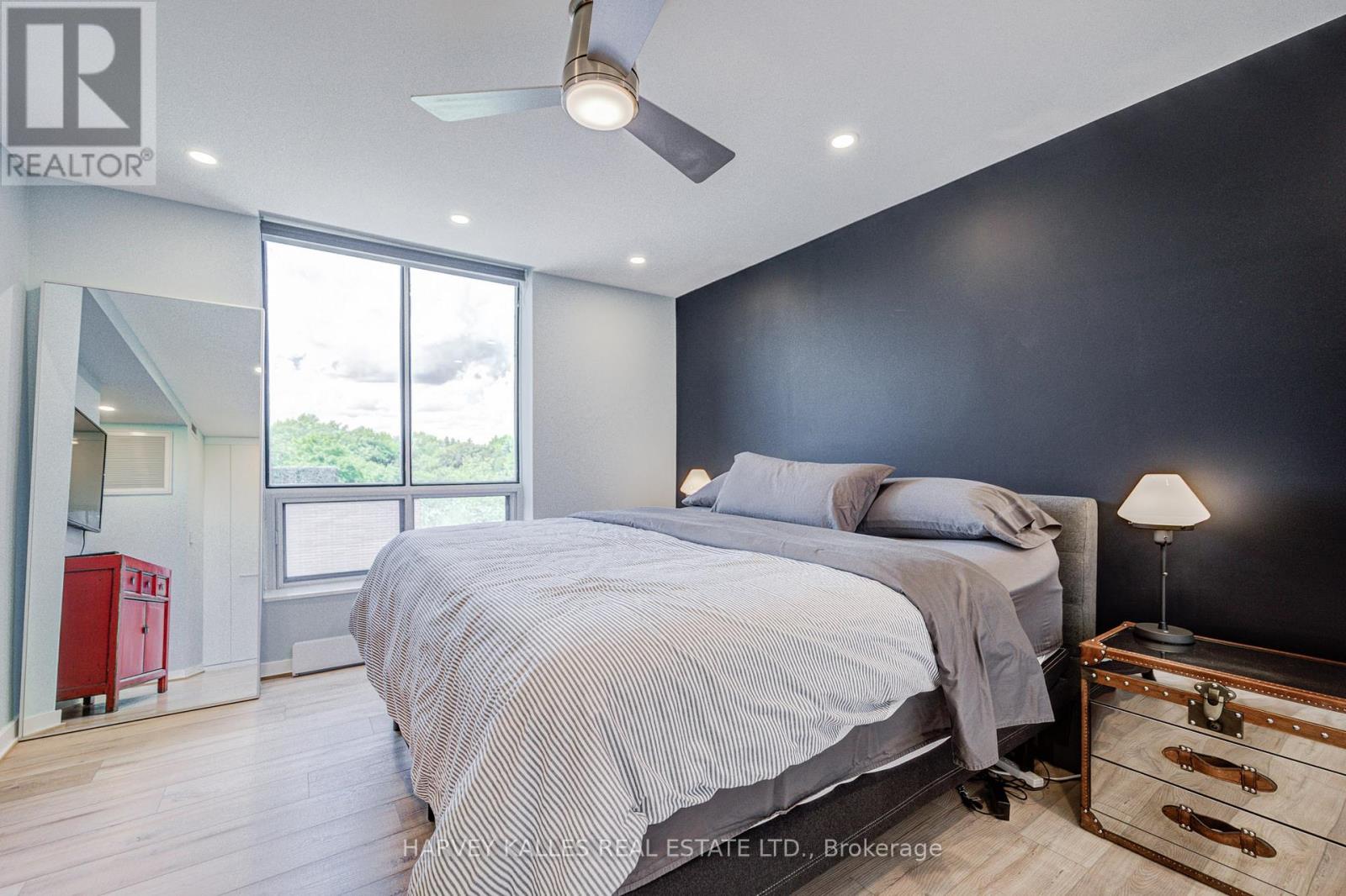 503 - 350 LONSDALE ROAD