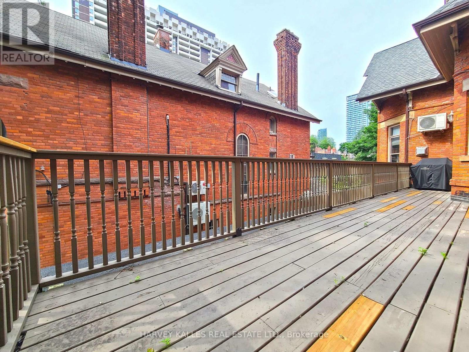 6 - 510 JARVIS STREET