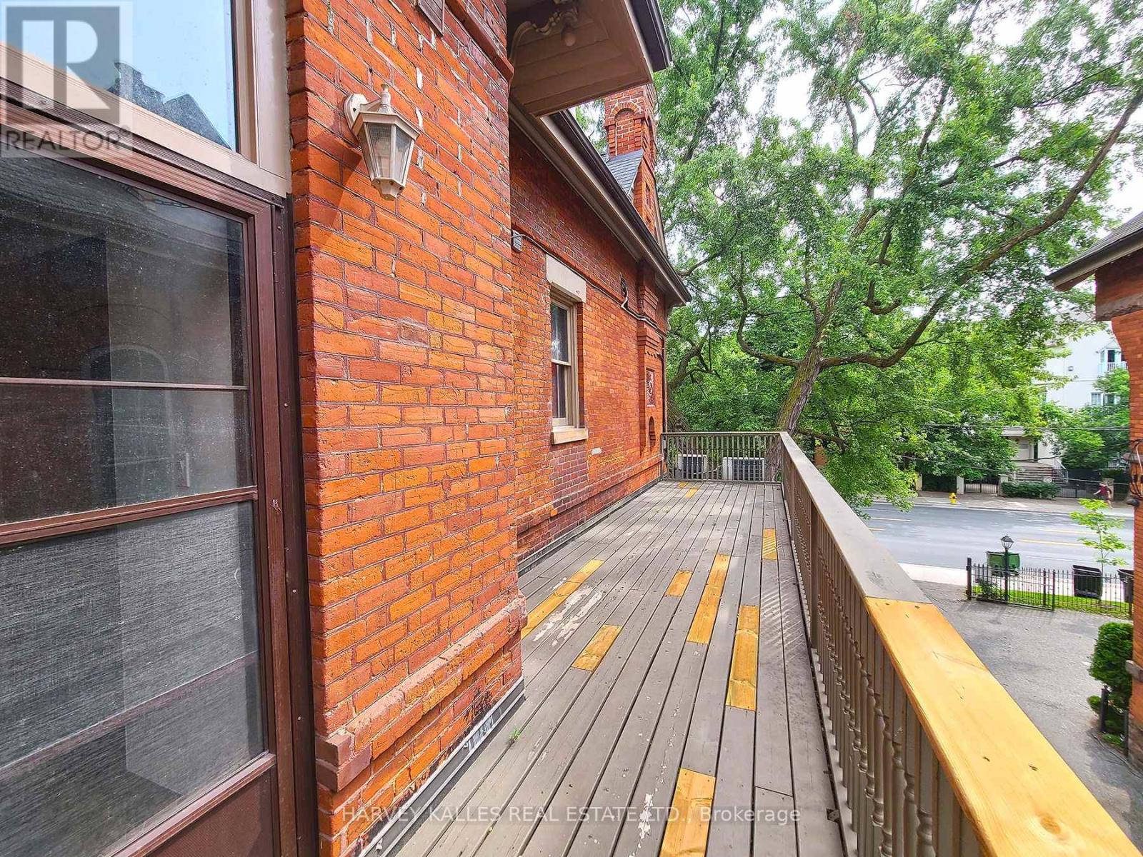 6 - 510 JARVIS STREET