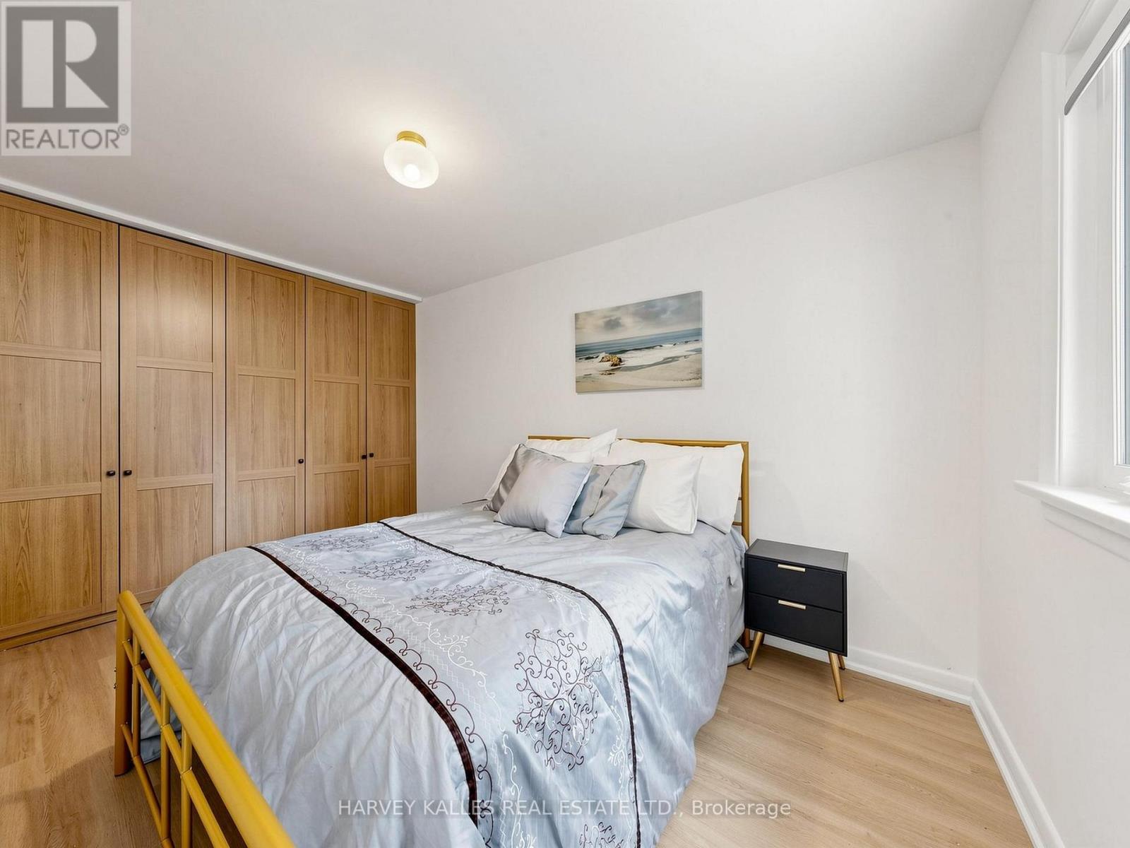 87 COMBE AVENUE