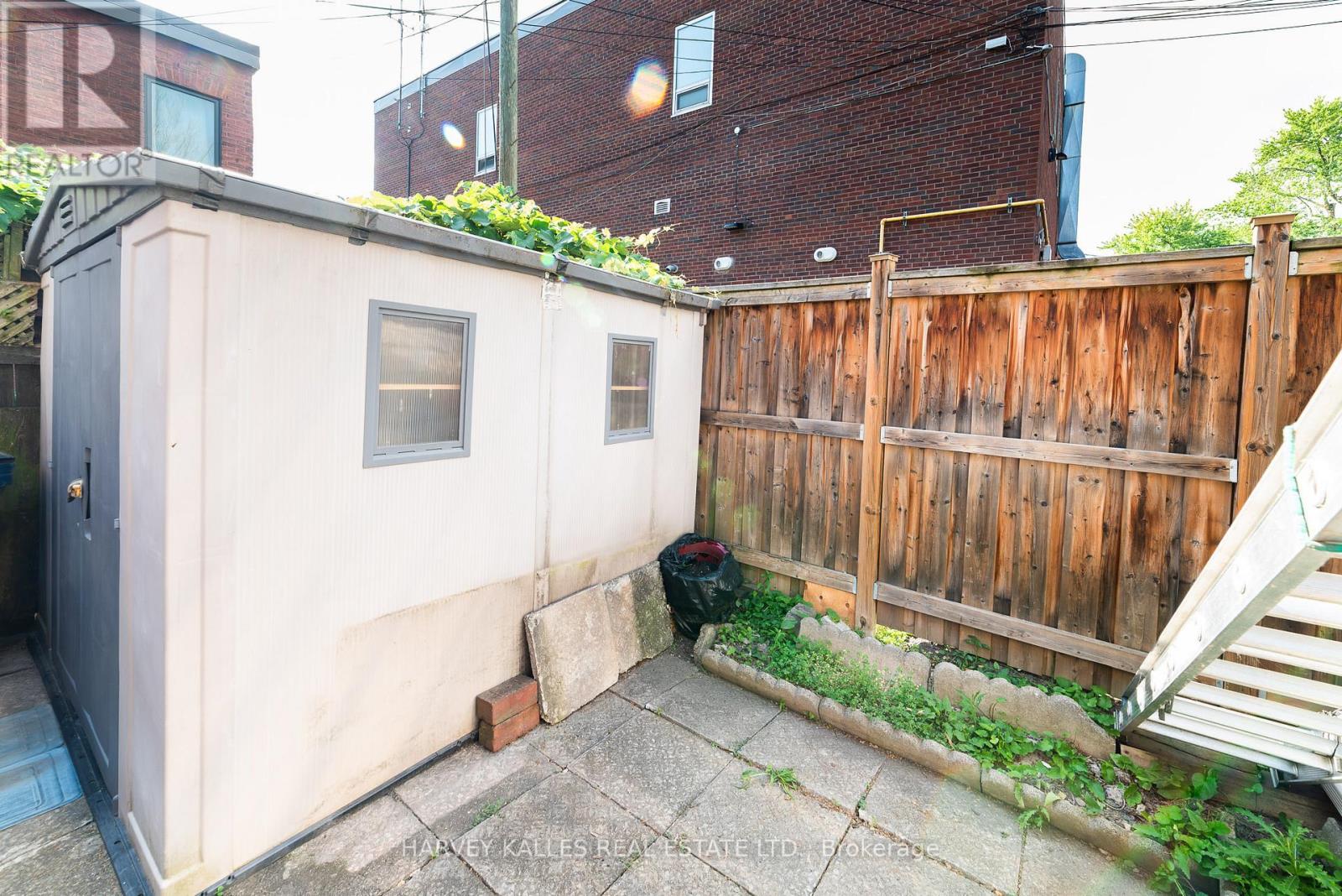 6 CROCKER AVENUE