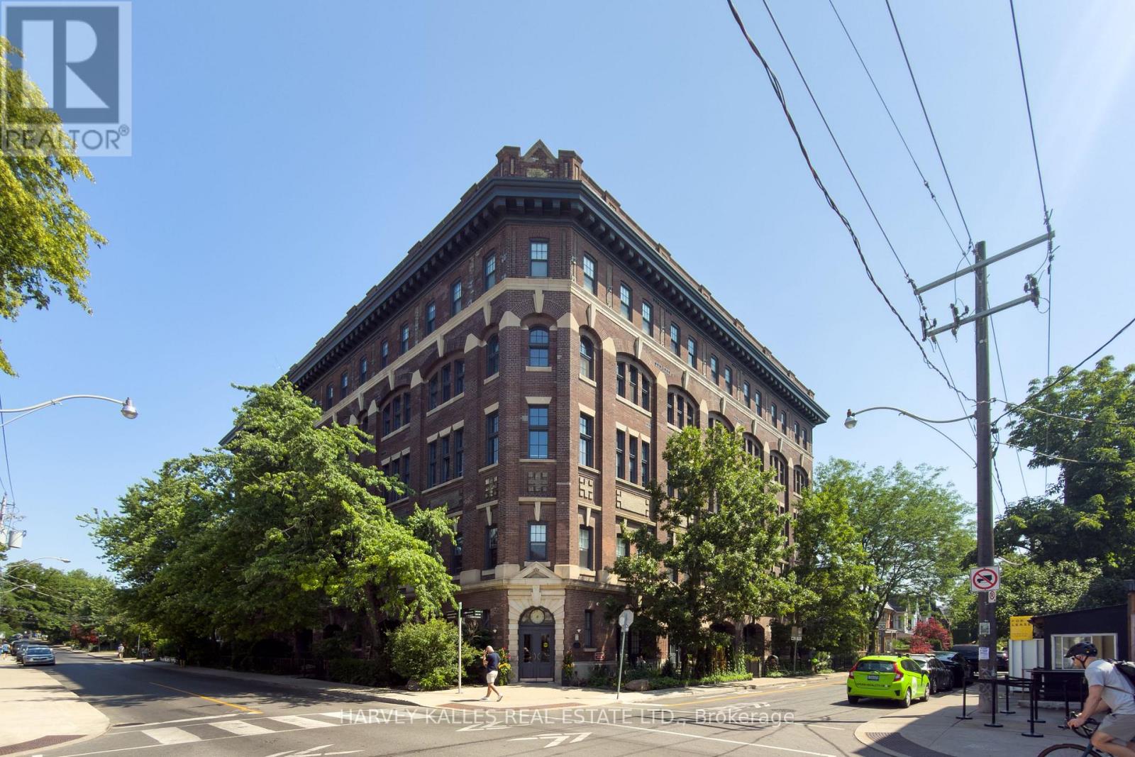 315 - 183 DOVERCOURT ROAD