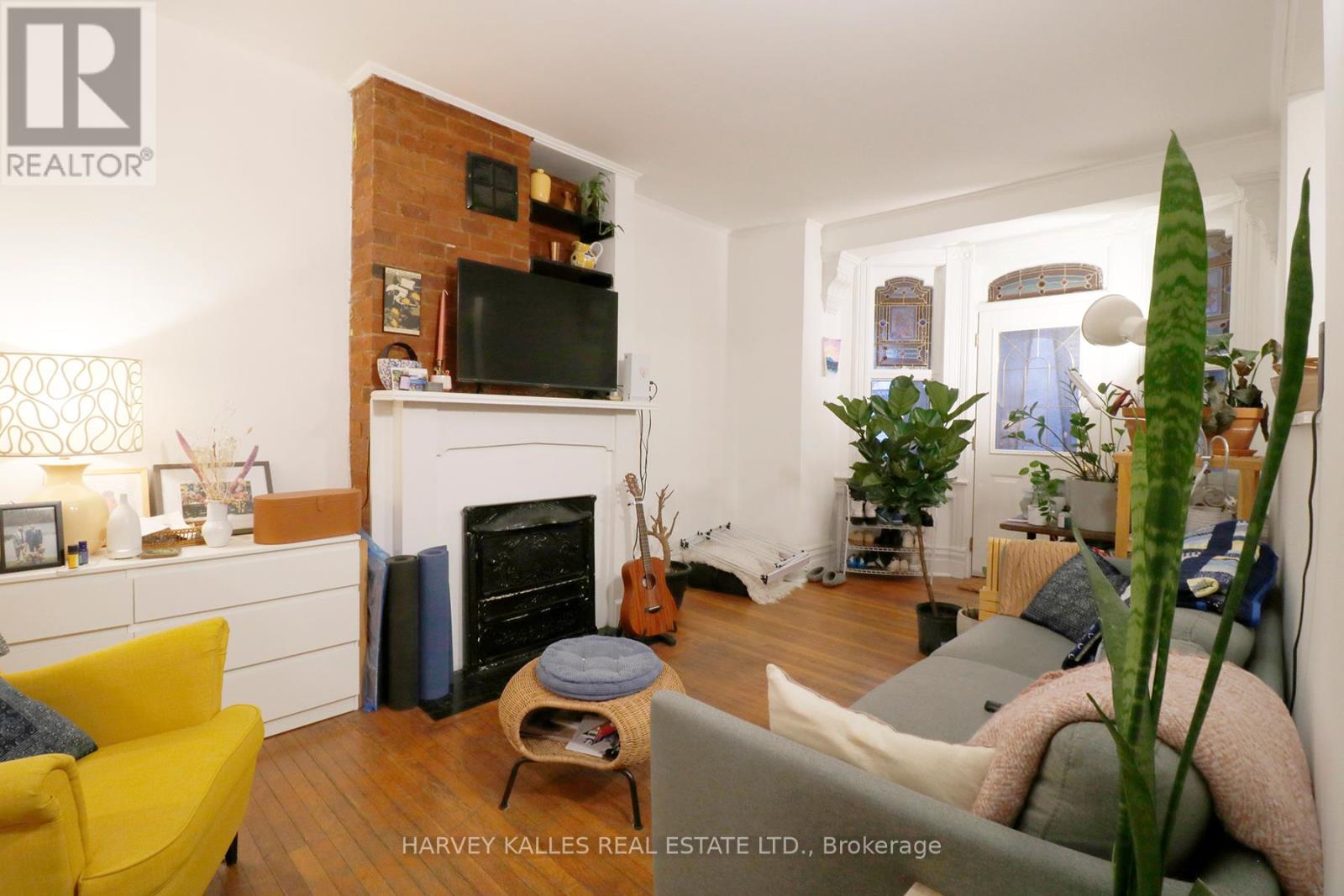 2A - 107 CONCORD AVENUE