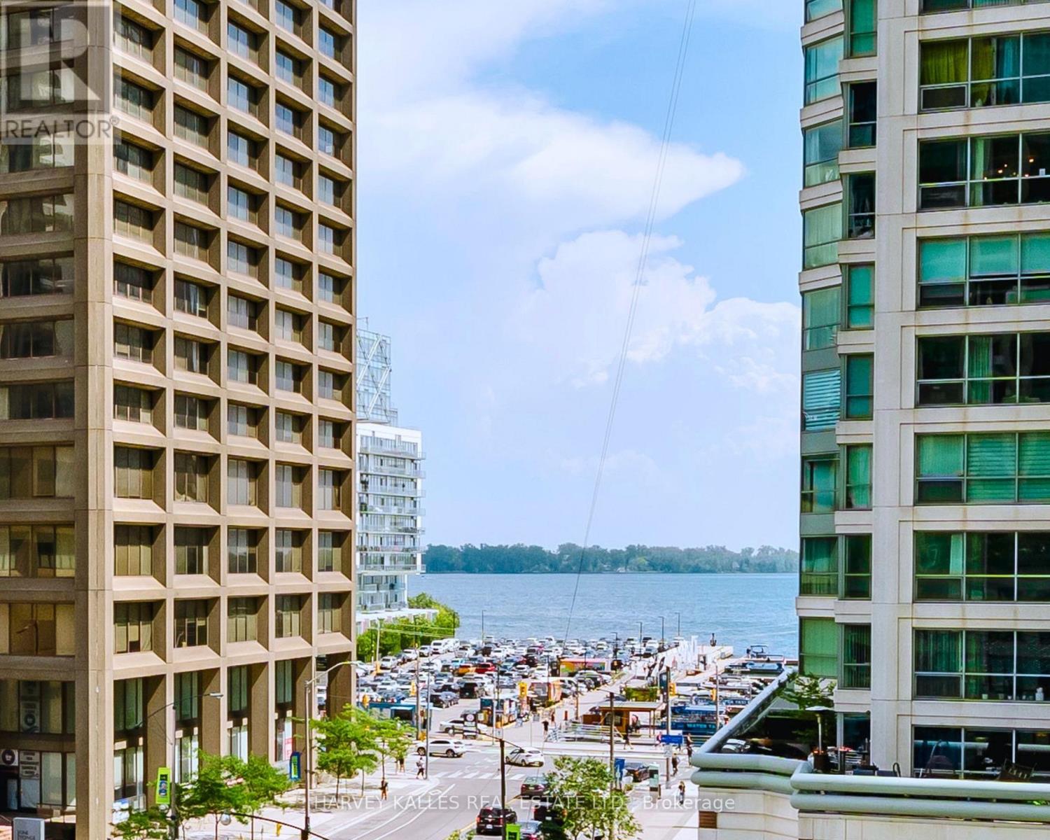 3211 - 16 YONGE STREET
