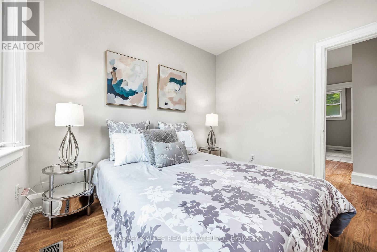 232 BELSIZE DRIVE