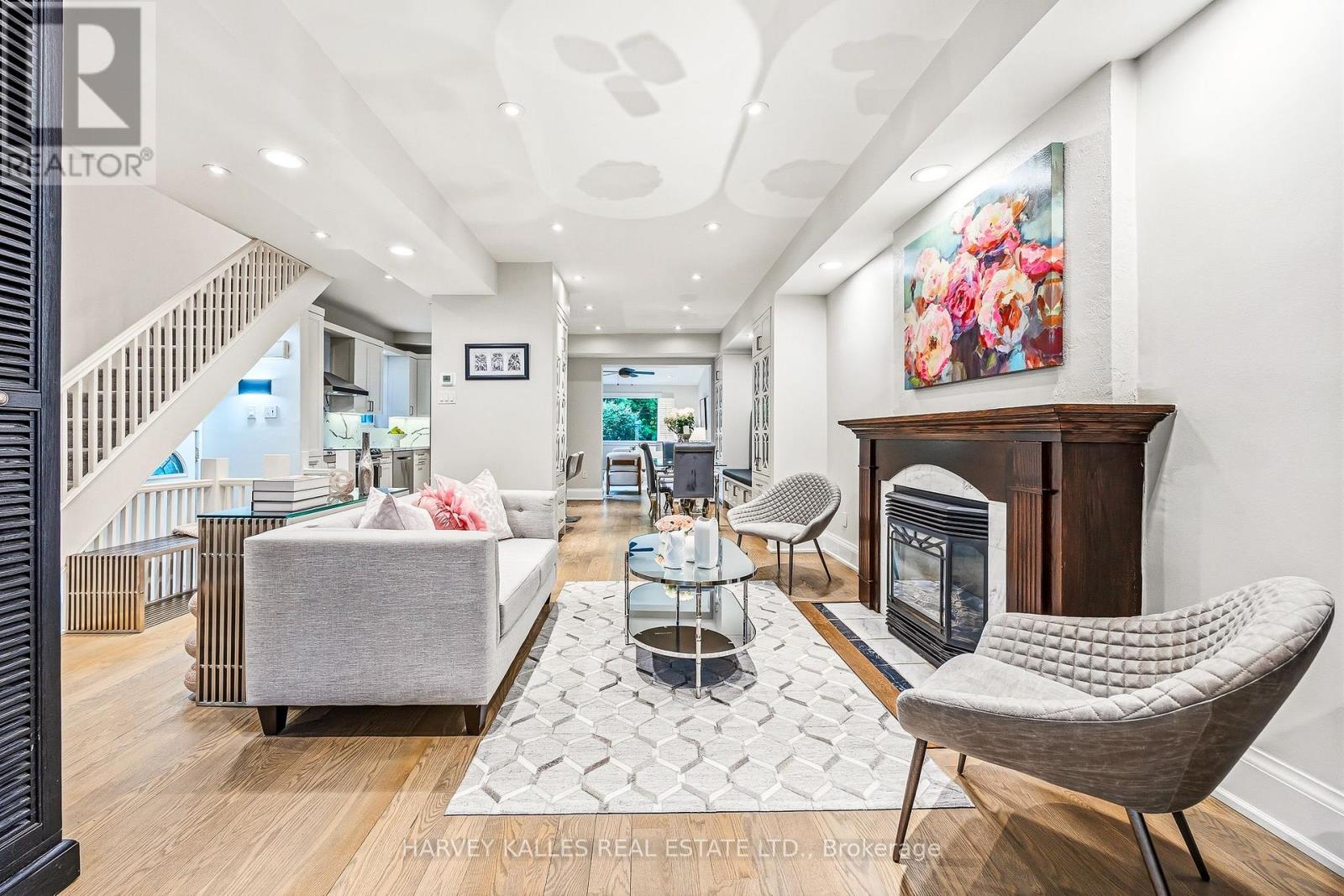 232 BELSIZE DRIVE