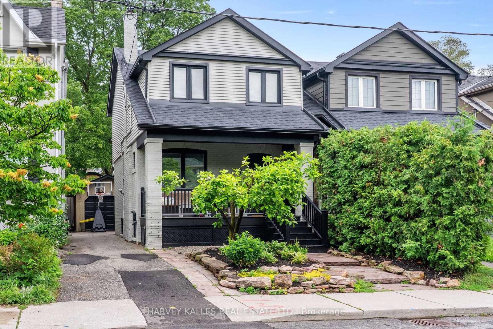 67 FALCON STREET