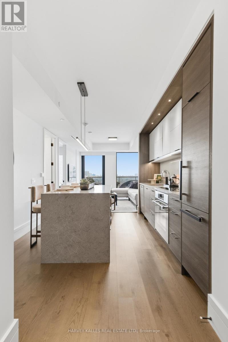 1205 - 215 LONSDALE ROAD