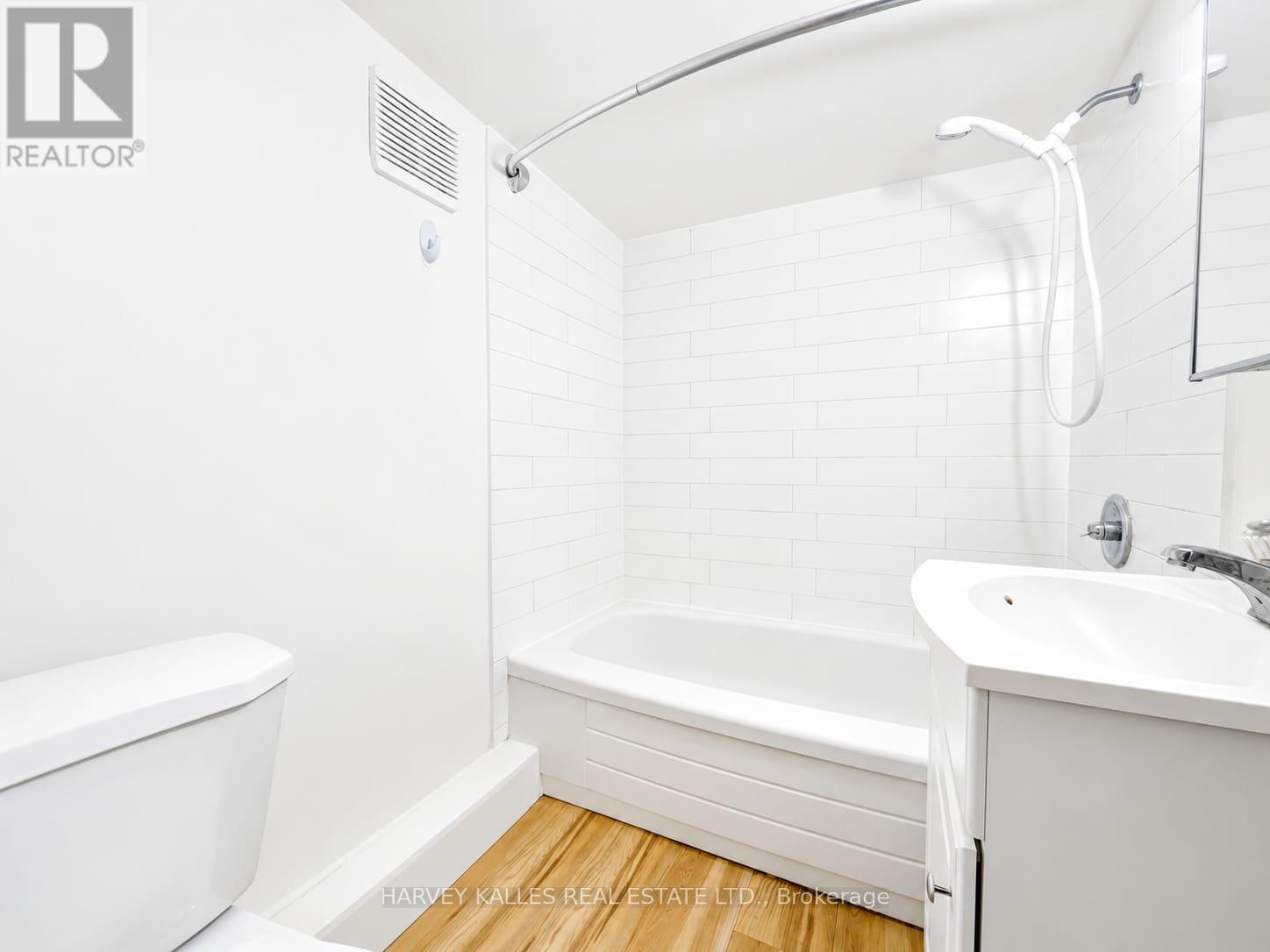 BSMNT - 327 HOWLAND AVENUE