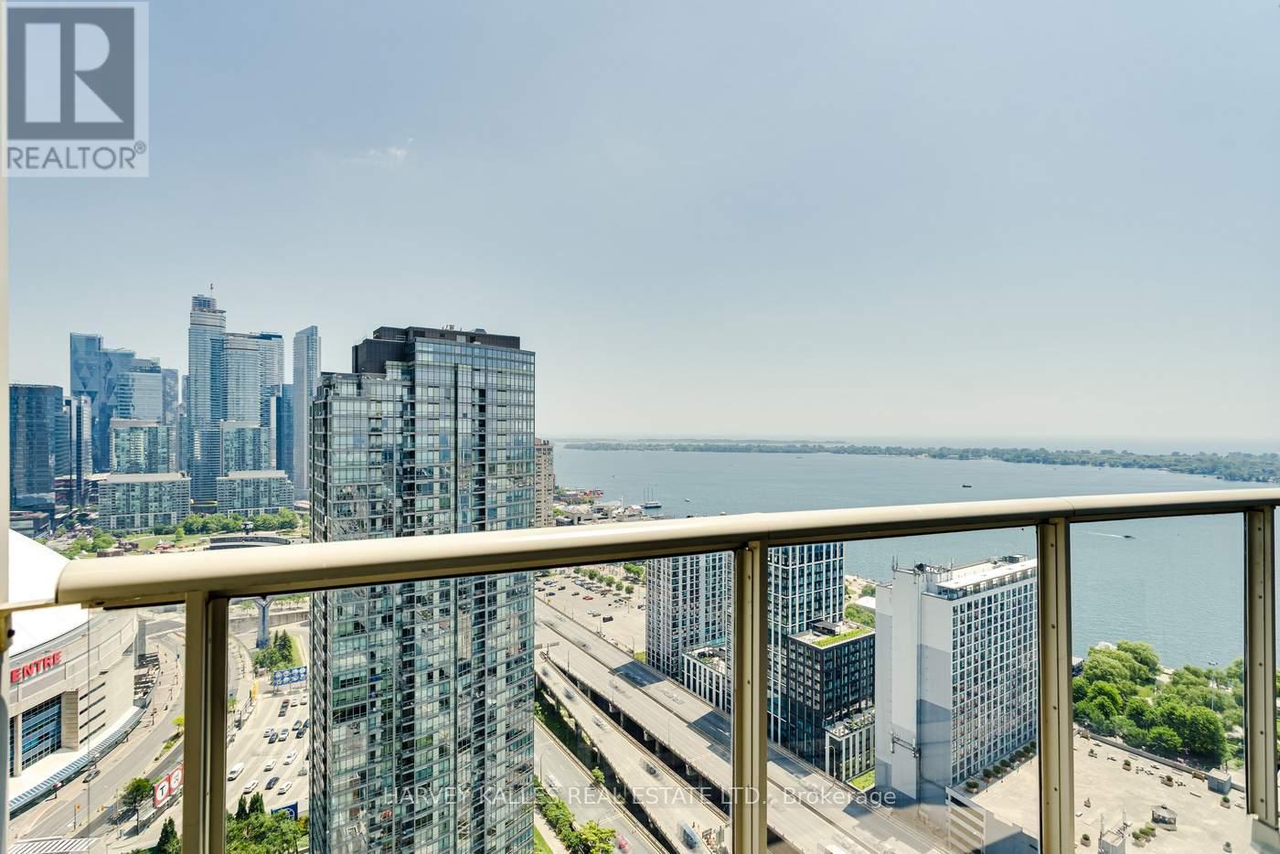 3808 - 35 MARINER TERRACE