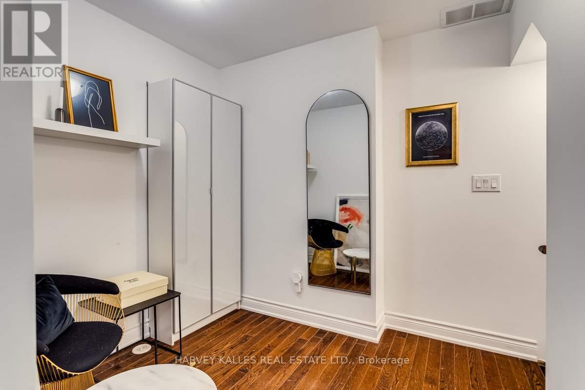 7 - 70 HARGRAVE LANE