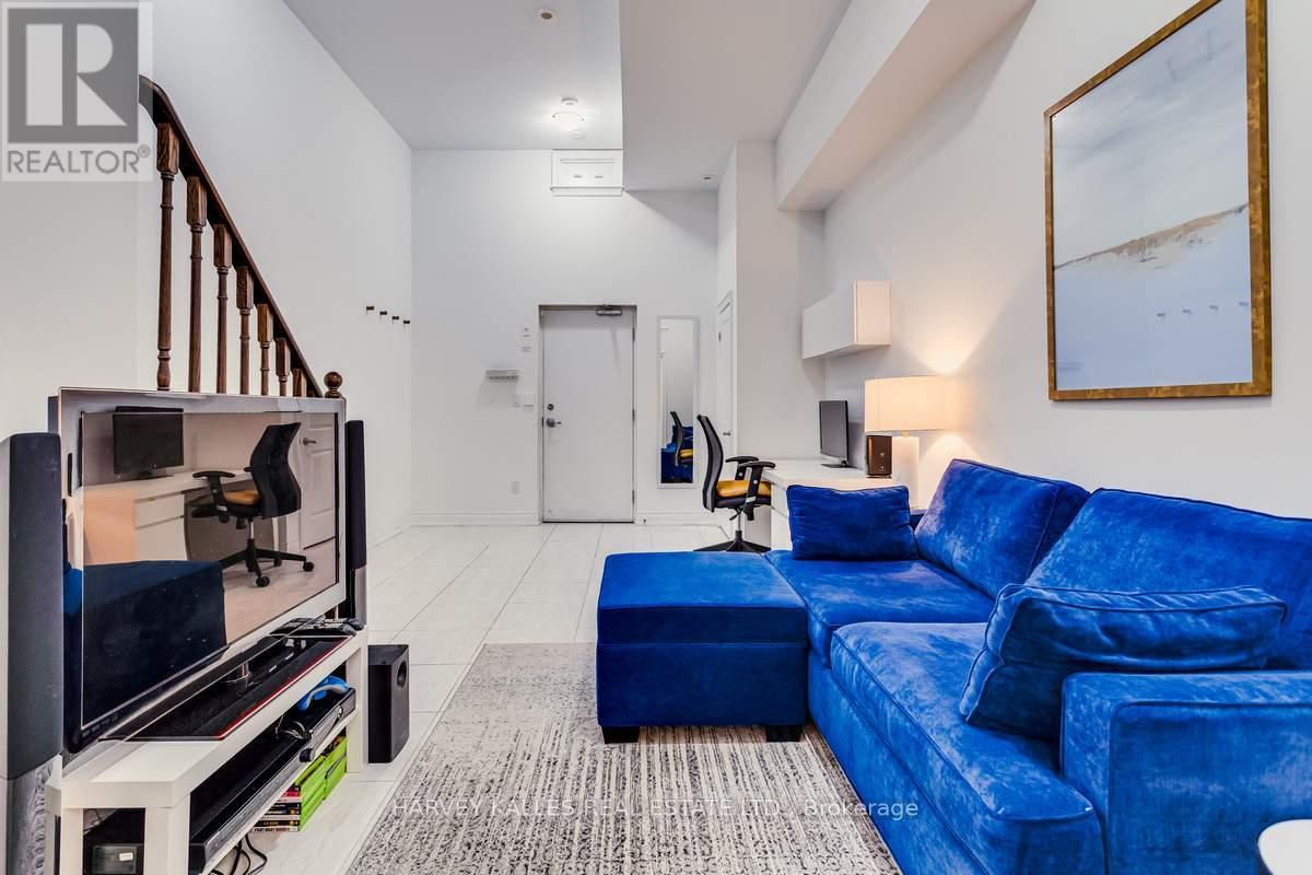 7 - 70 HARGRAVE LANE