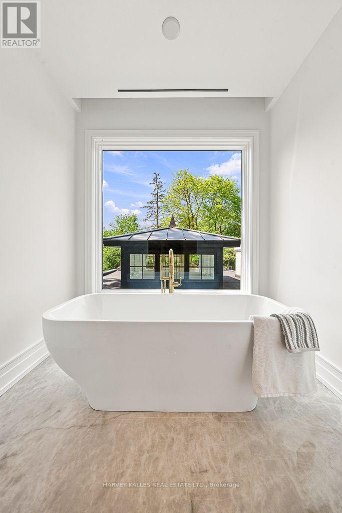 204 FOREST HILL ROAD