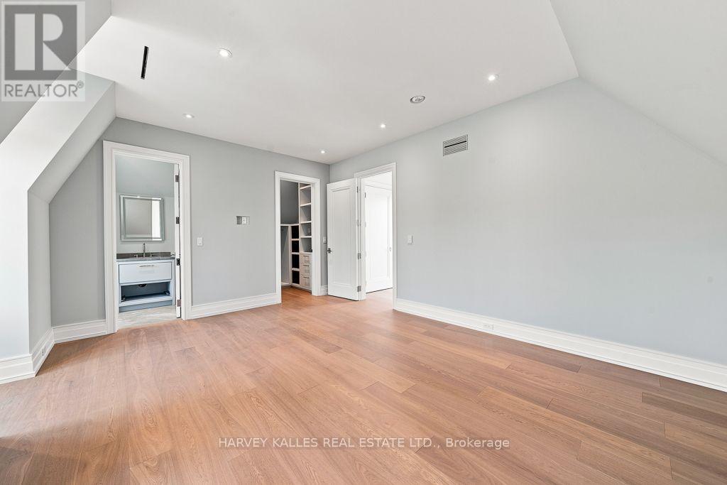 204 FOREST HILL ROAD