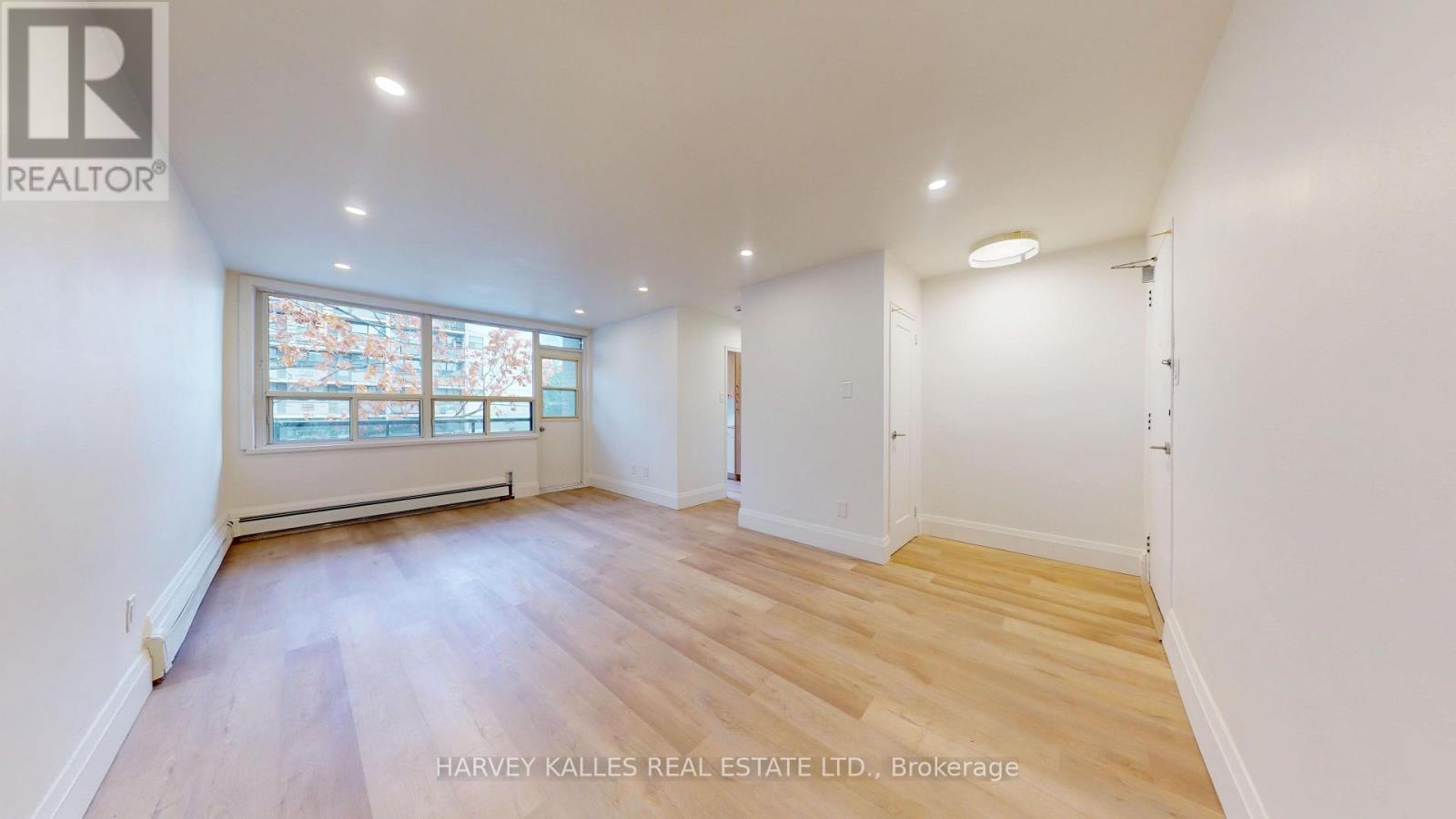 12 - 1 MARQUETTE AVENUE