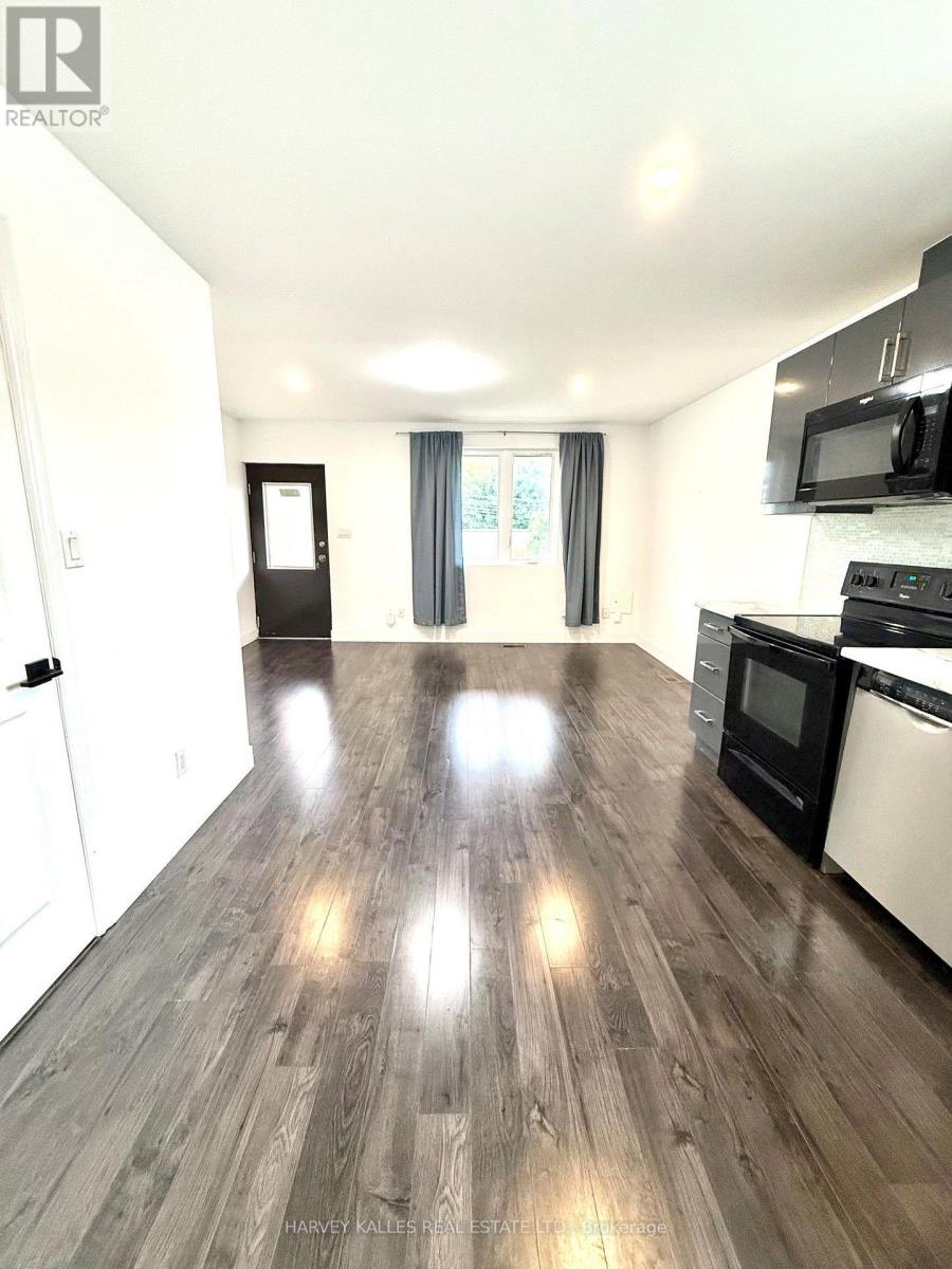 1 - 427 VAUGHAN ROAD