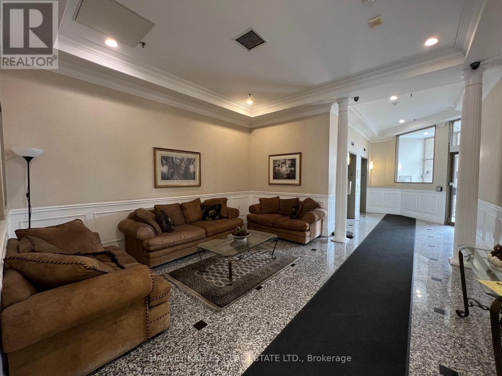 410 - 555 WILSON HEIGHTS BOULEVARD