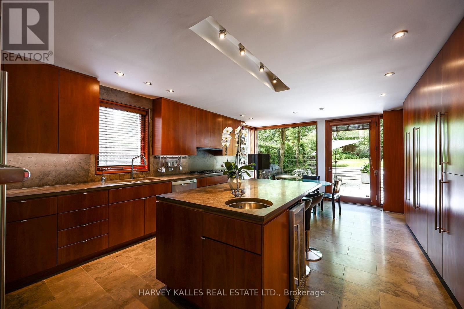 36 MILLBANK AVENUE