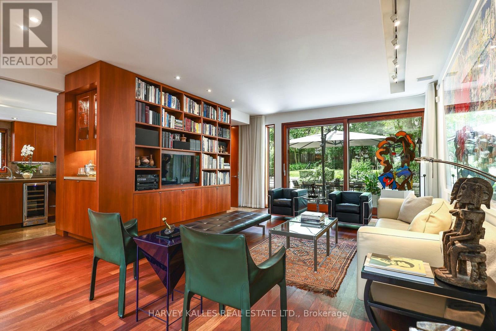36 MILLBANK AVENUE