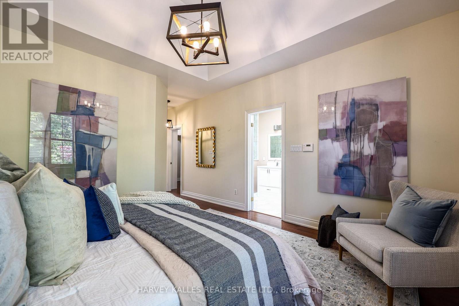 30 WALDER AVENUE