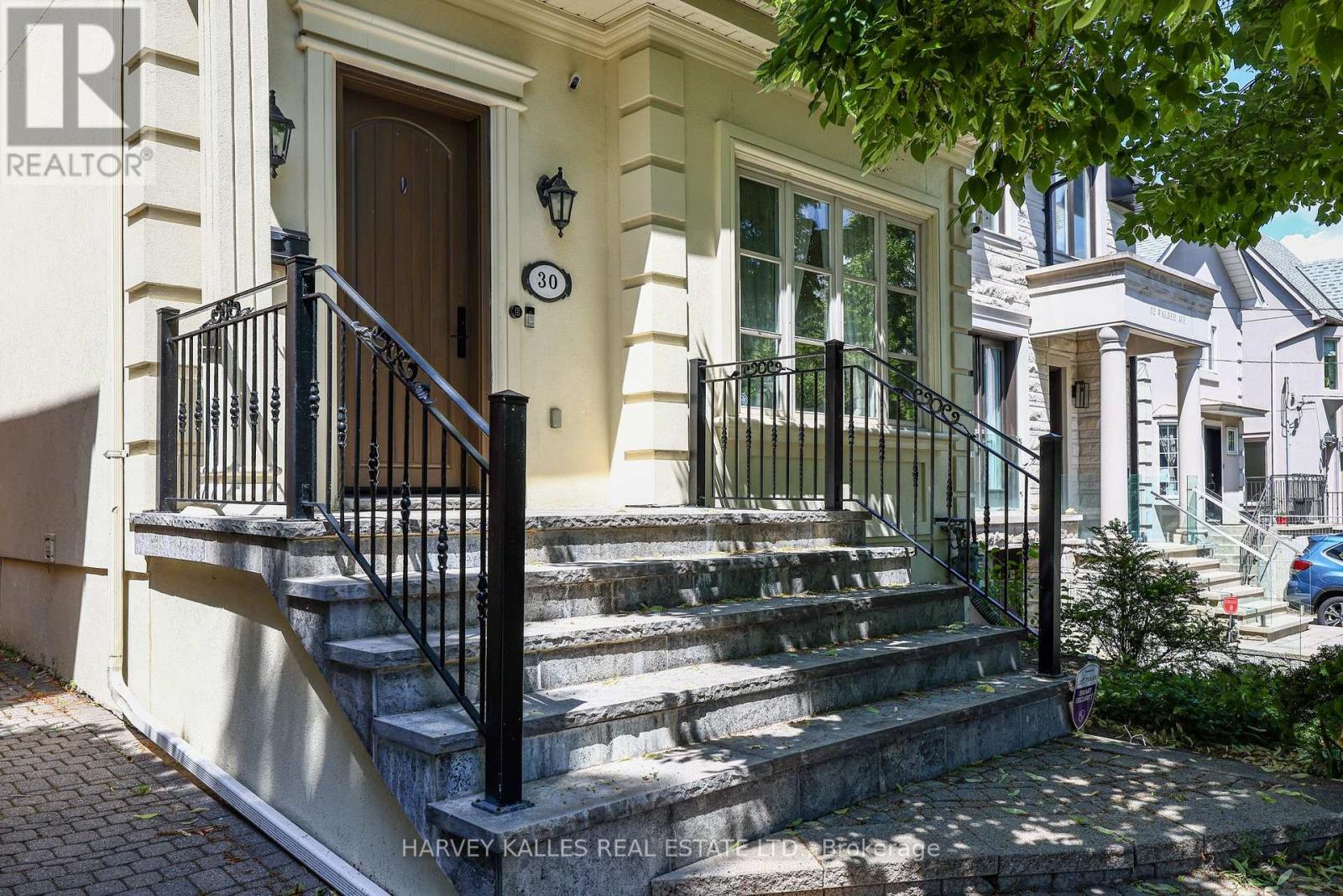 30 WALDER AVENUE
