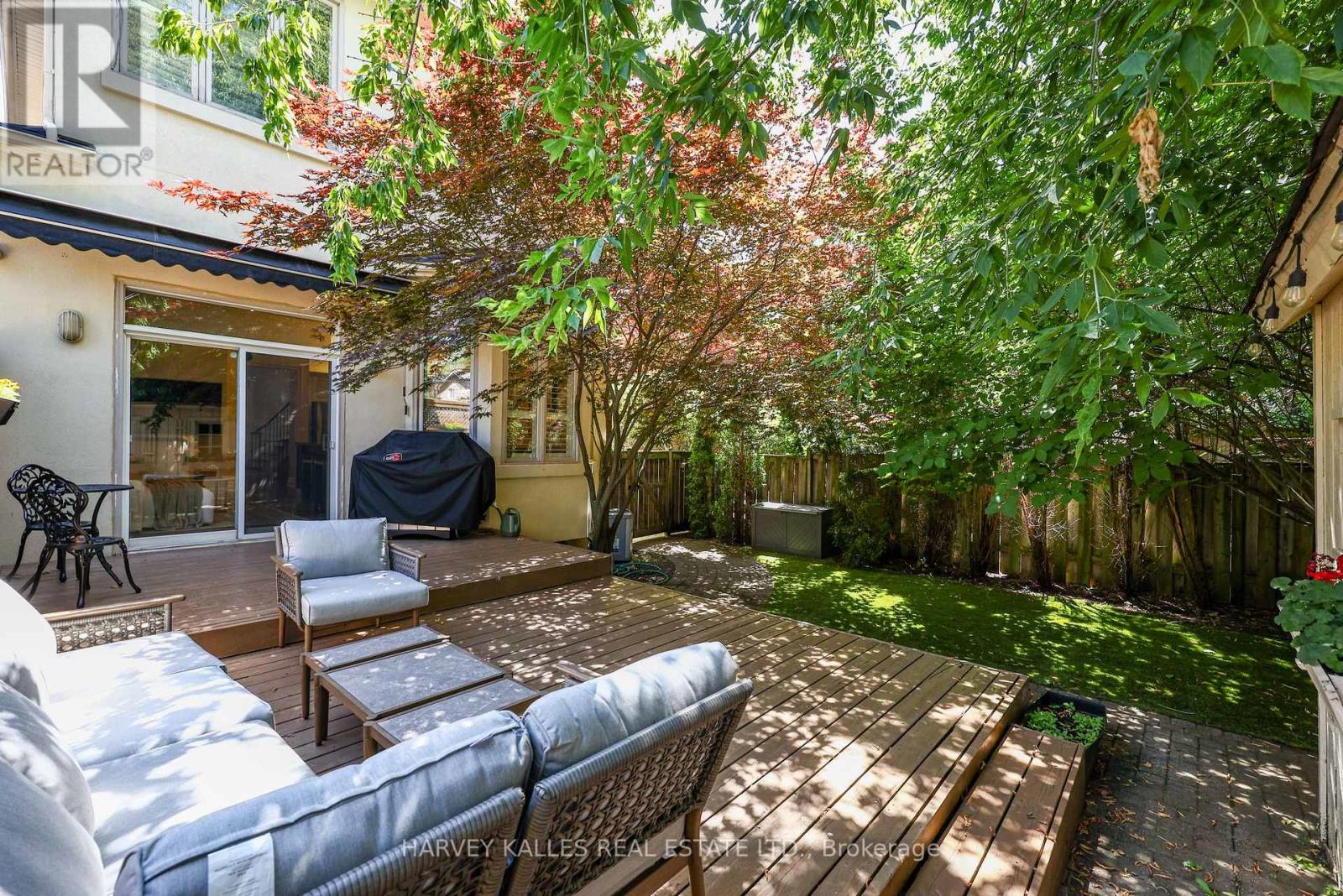 30 WALDER AVENUE