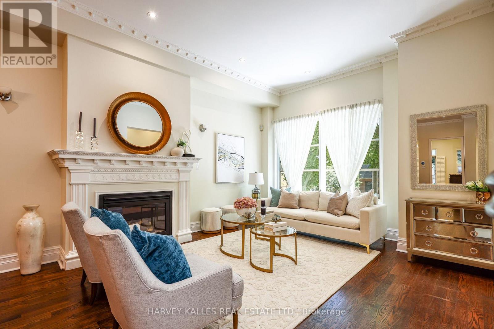 30 WALDER AVENUE