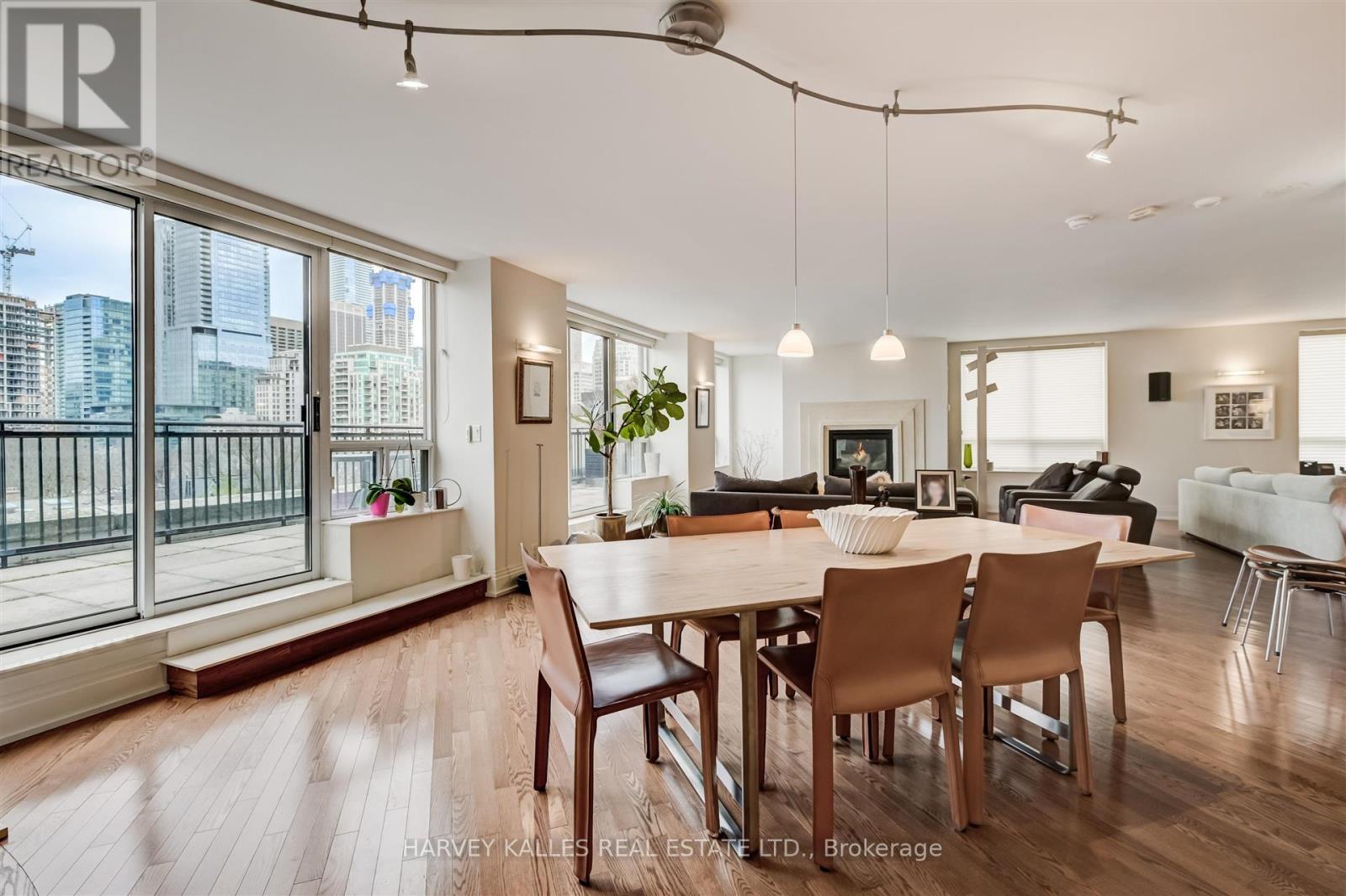 708 - 99 AVENUE ROAD