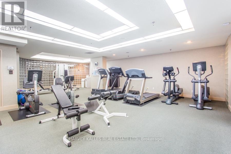 PH16 - 3800 YONGE STREET