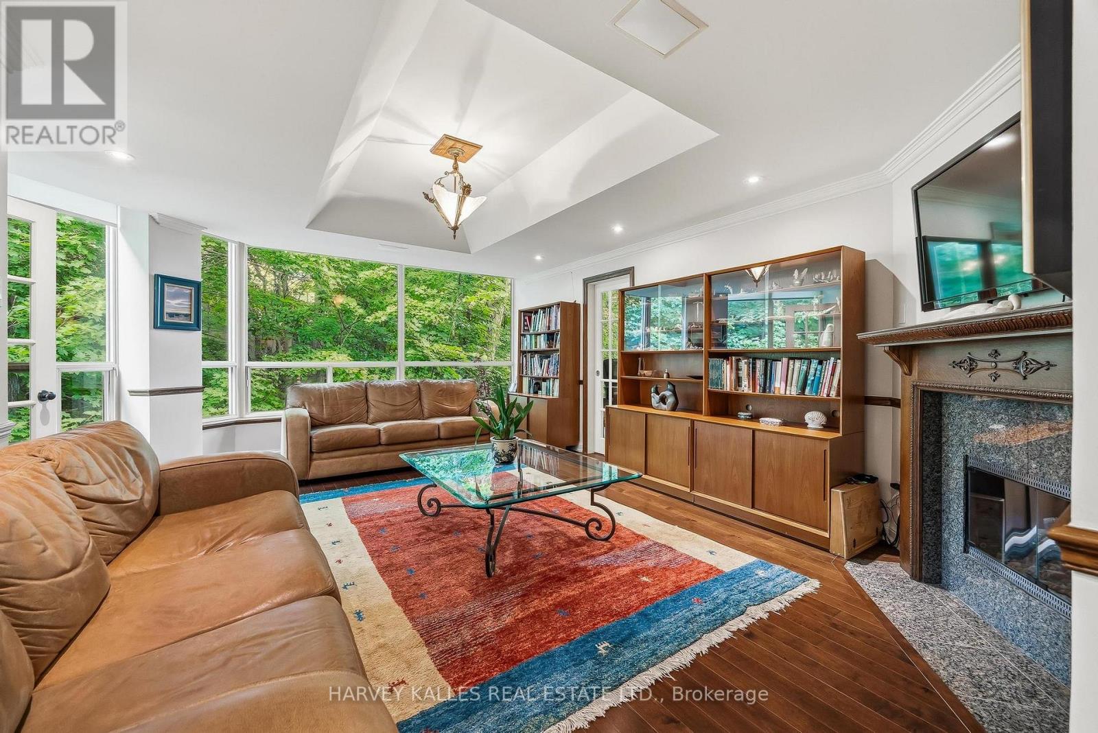 PH16 - 3800 YONGE STREET