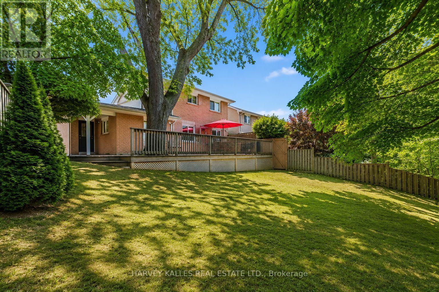 12 LONGHOPE PLACE