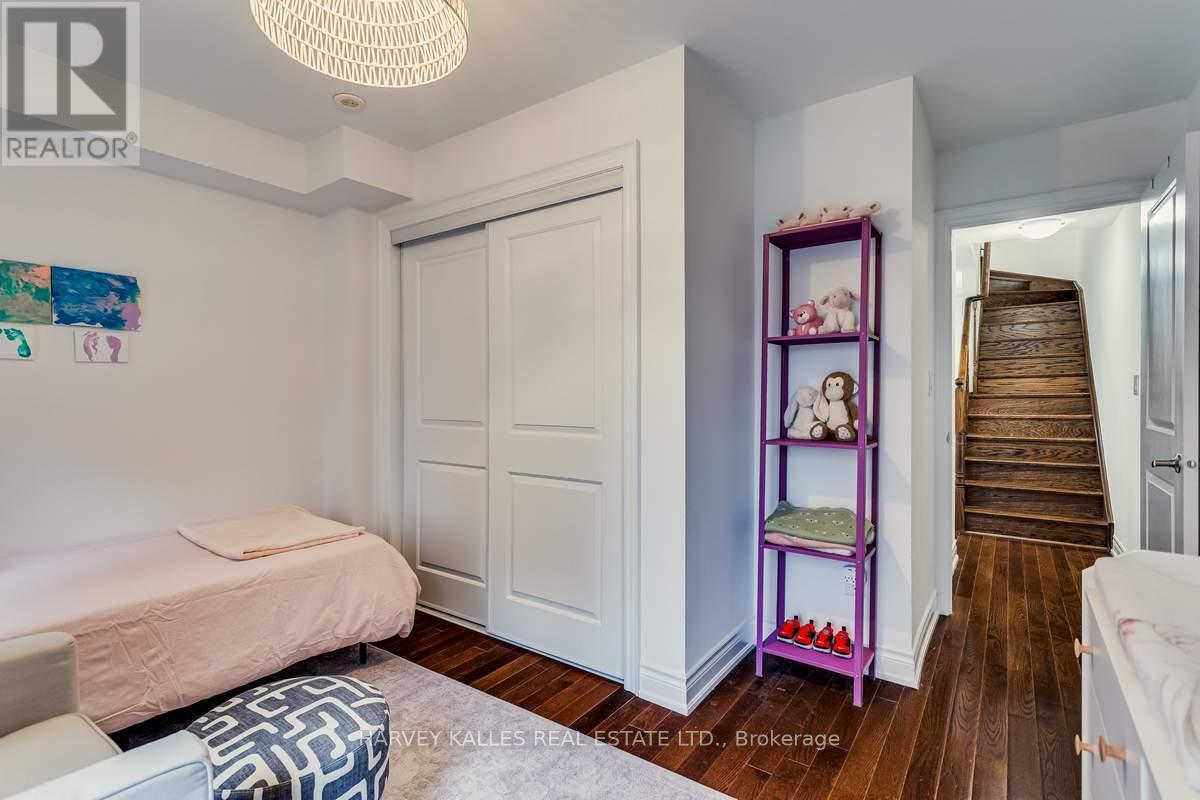 7 - 70 HARGRAVE LANE