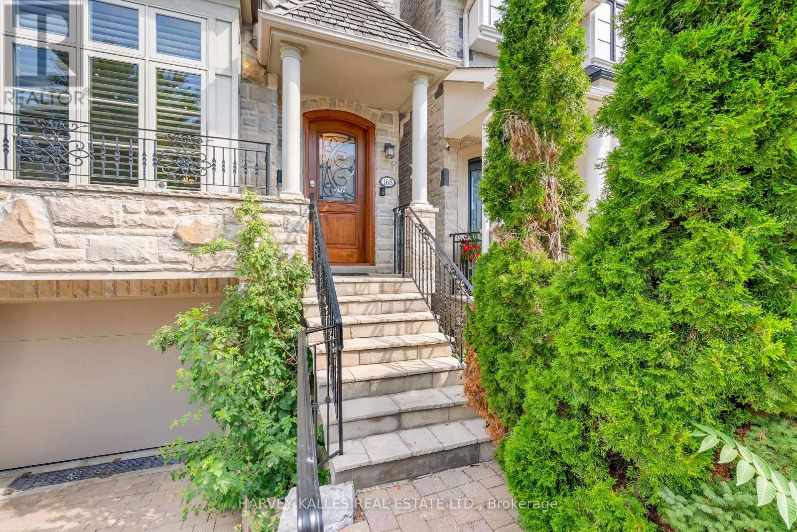 168 ROE AVENUE