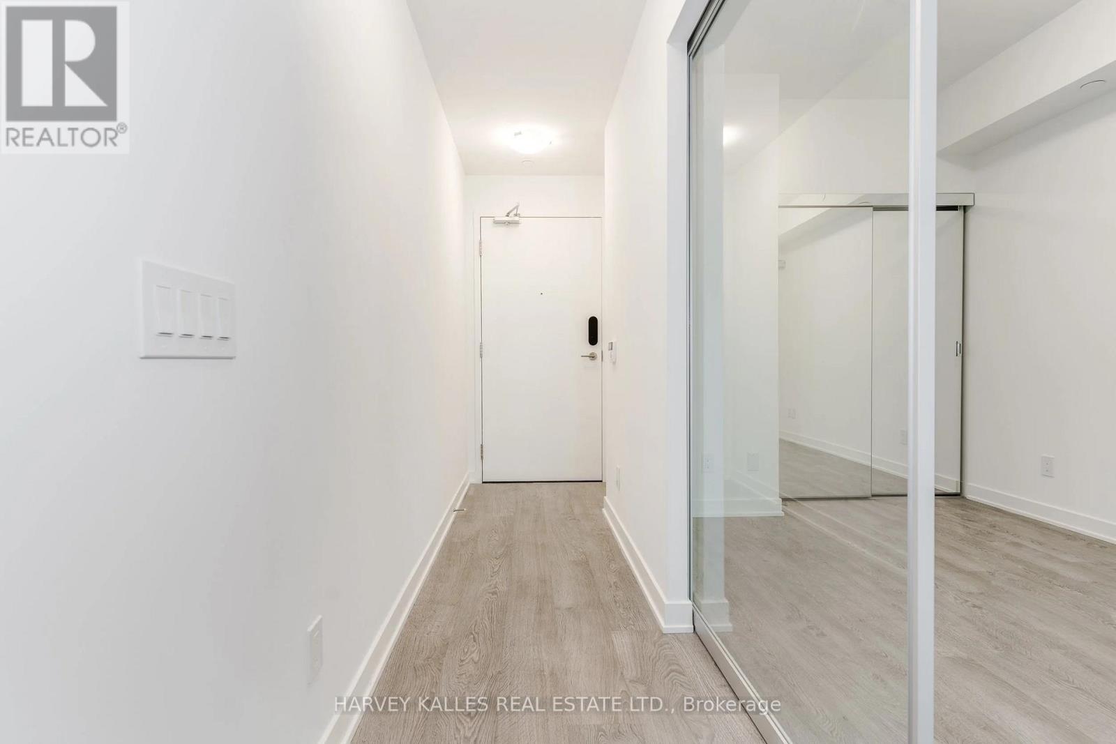 410 - 543 RICHMOND STREET W