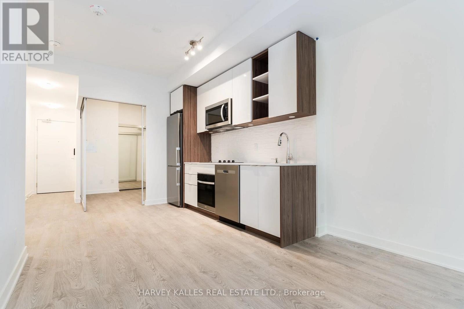 410 - 543 RICHMOND STREET W