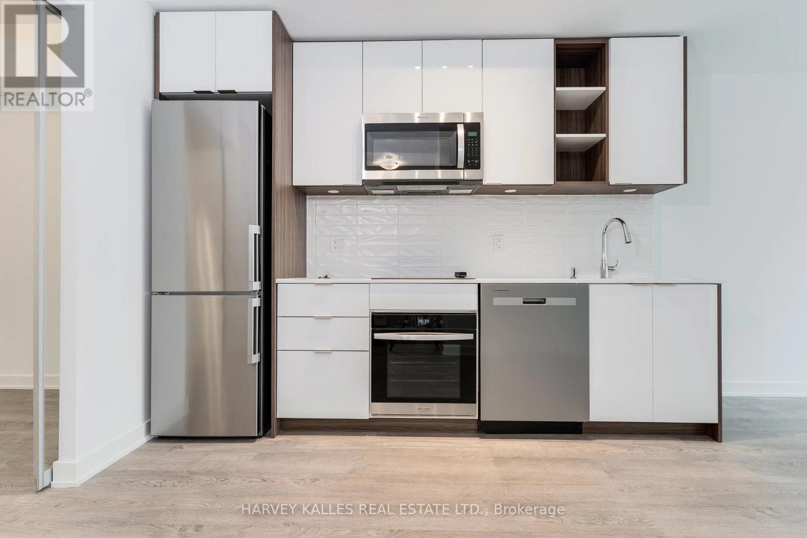 410 - 543 RICHMOND STREET W