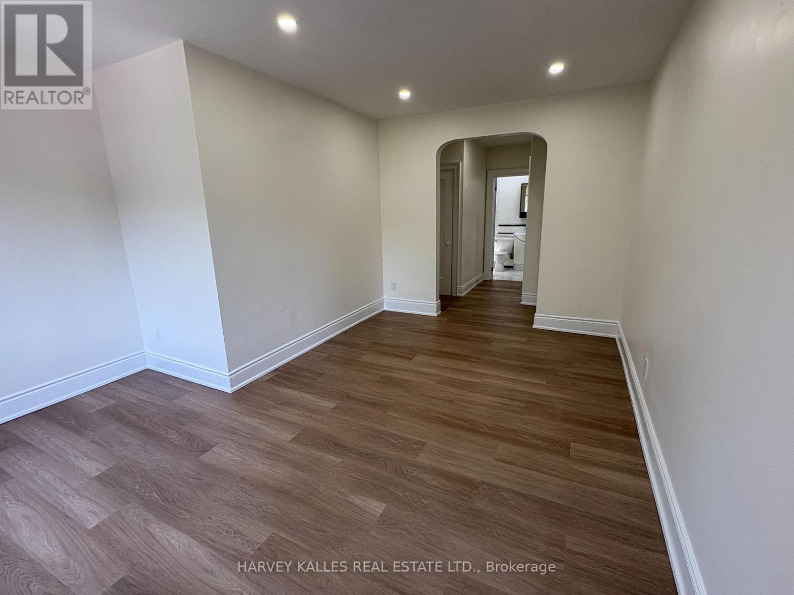 A - 1611 BAYVIEW AVENUE