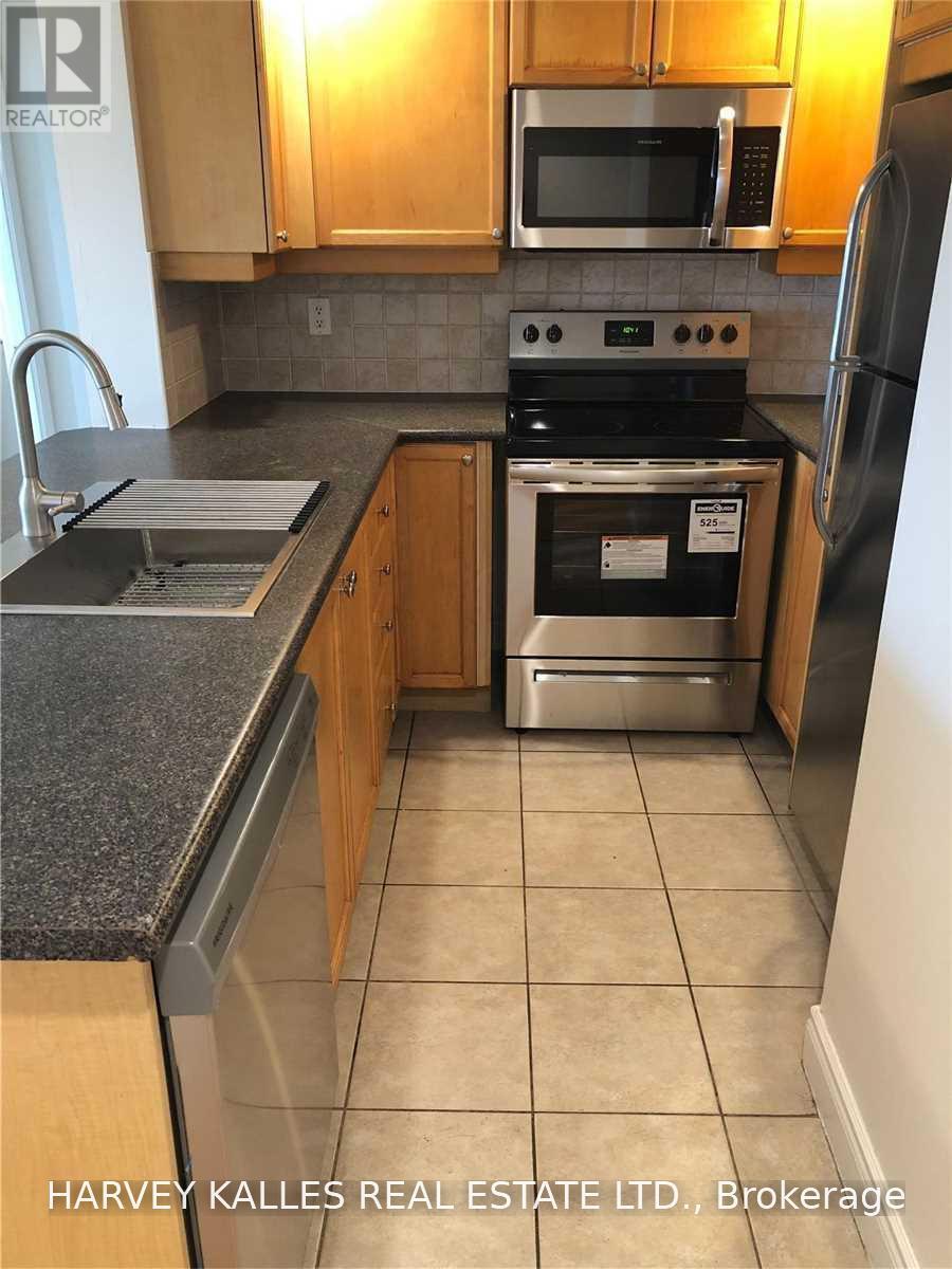 1224 - 15 NORTHTOWN WAY