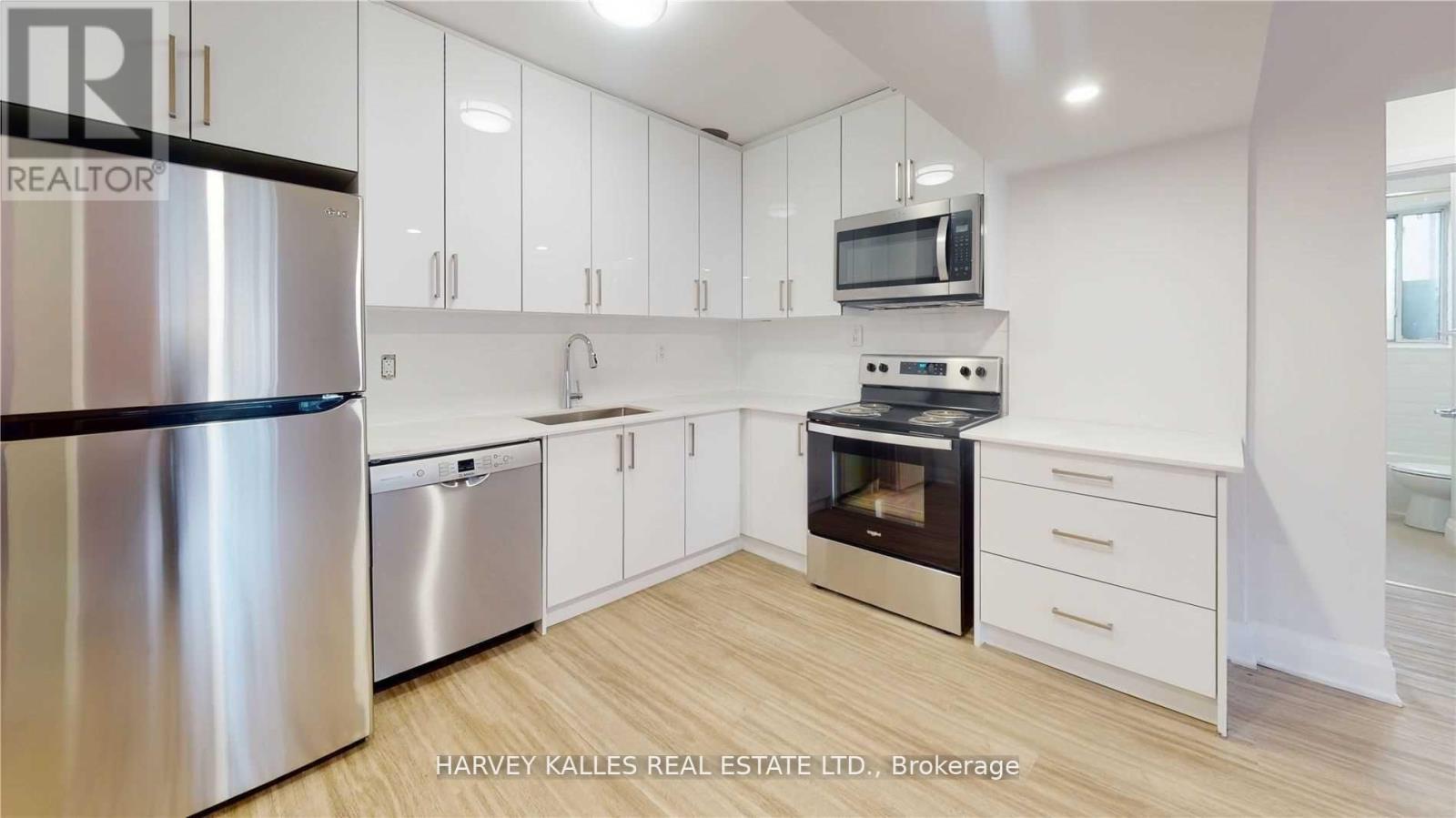 2 - 316 LONSDALE ROAD