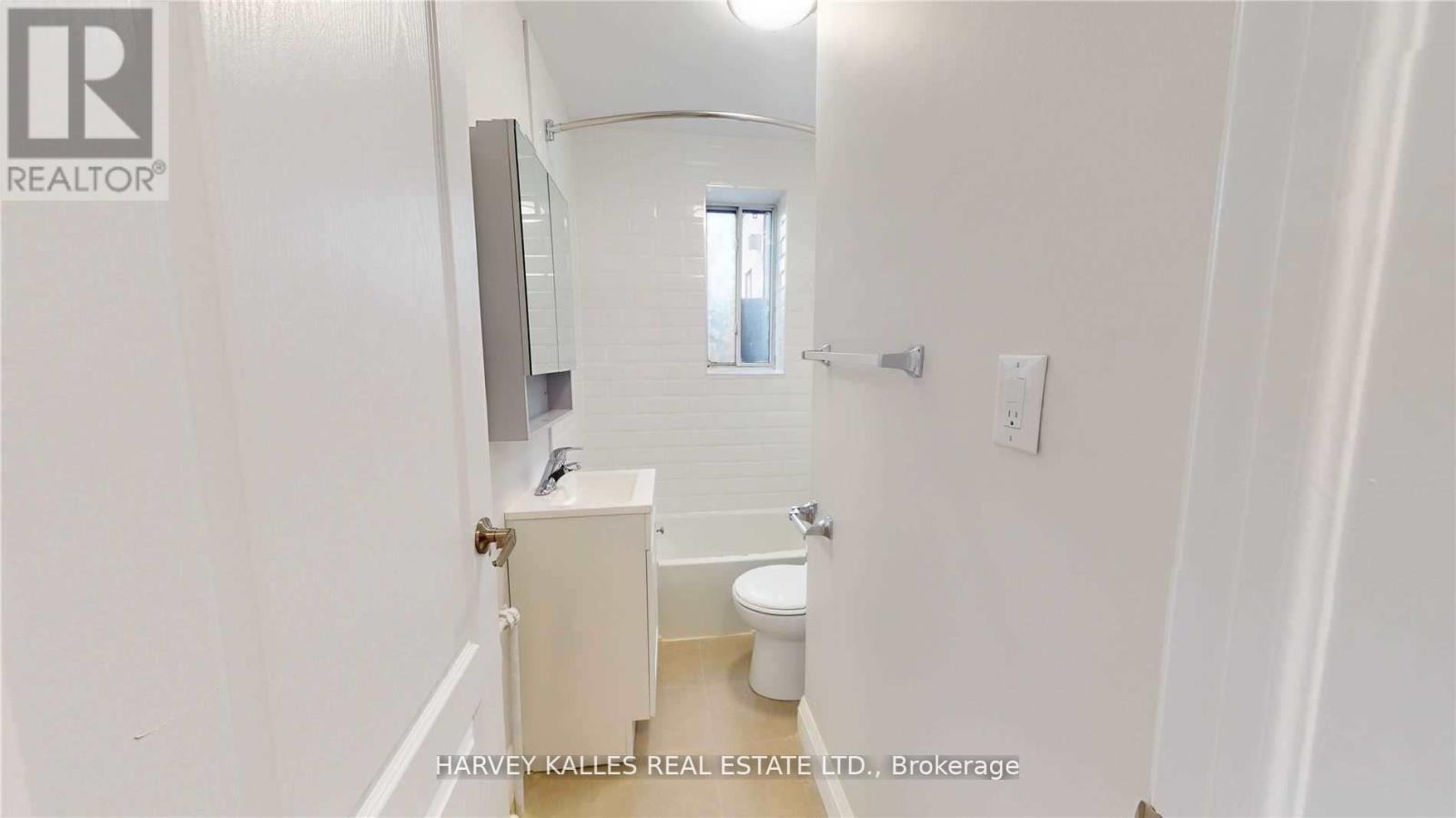 2 - 316 LONSDALE ROAD