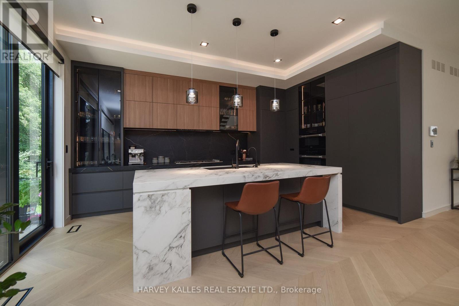 110 MONA DRIVE