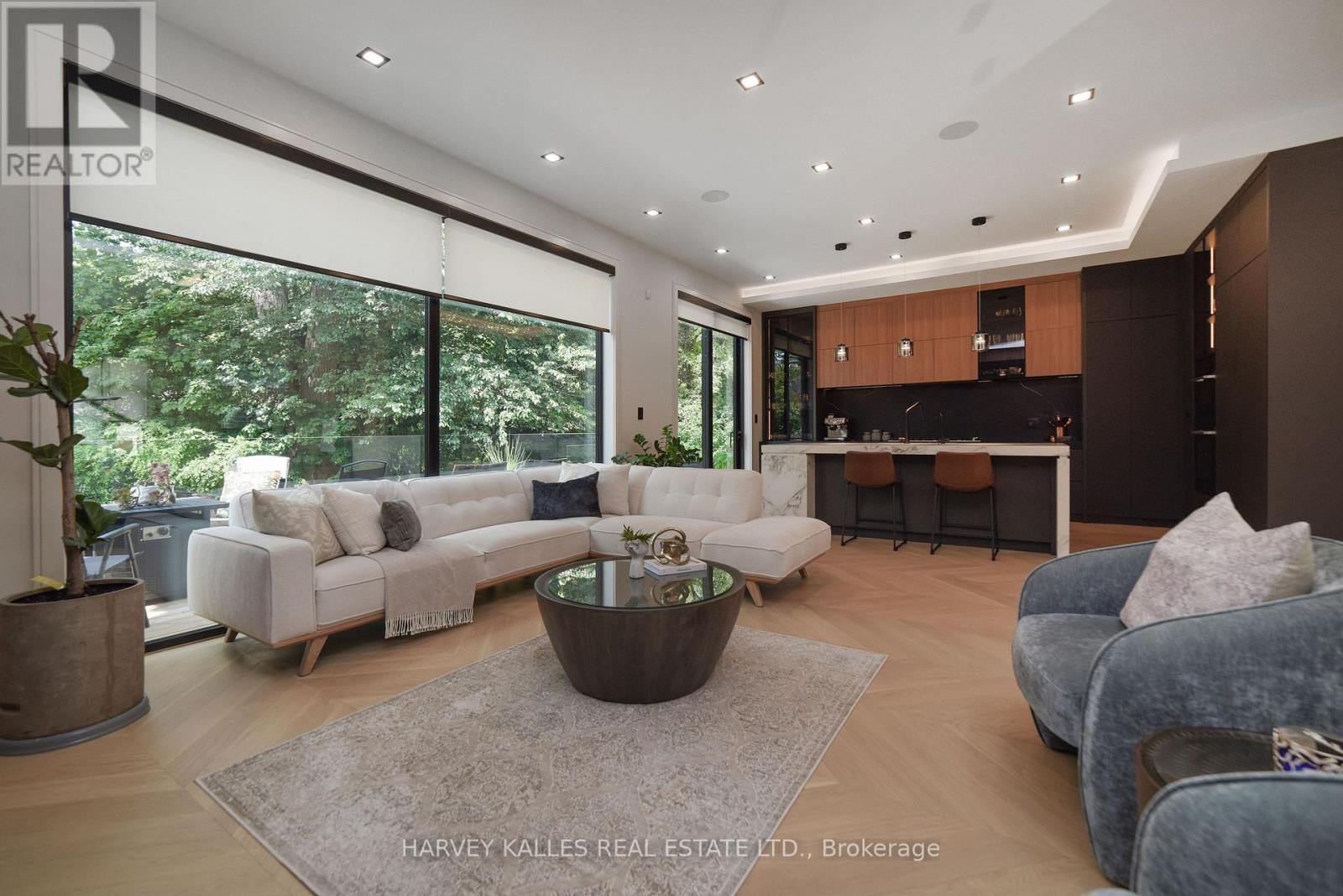 110 MONA DRIVE