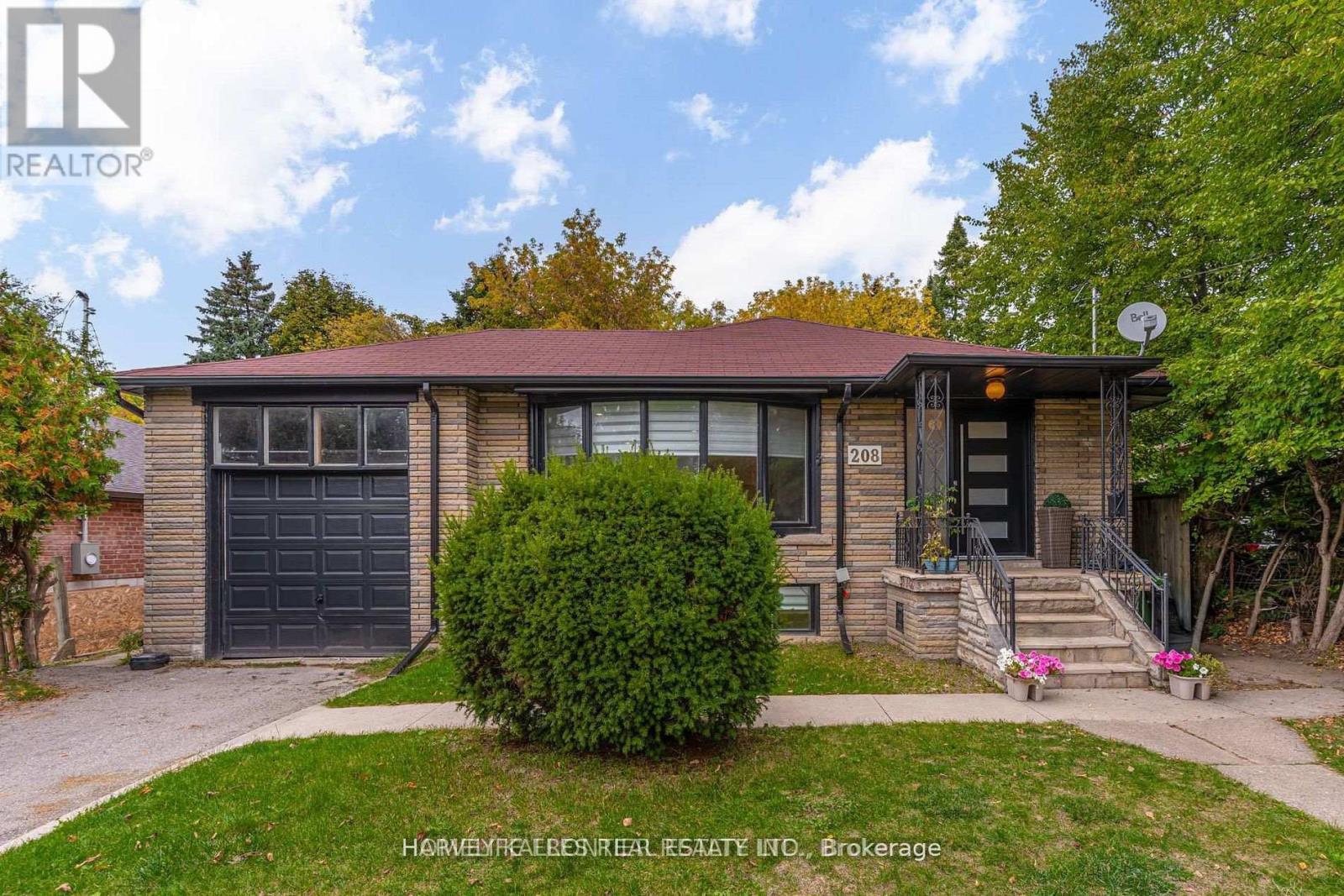 208 BETTY ANN DRIVE