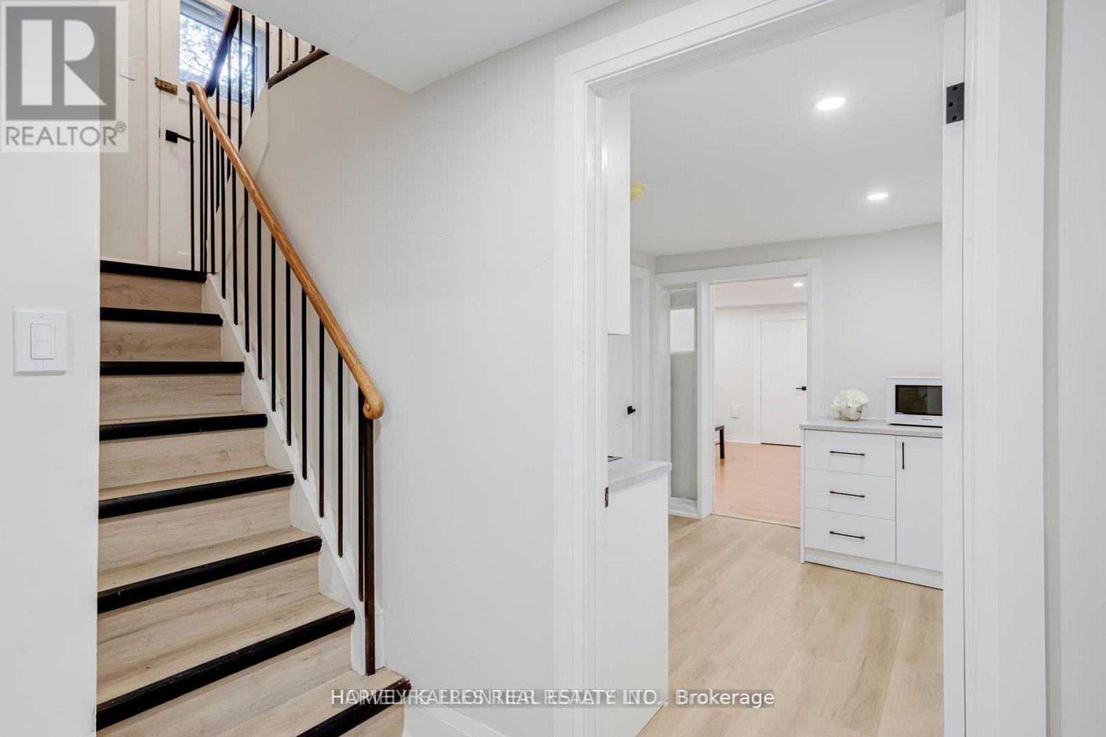 208 BETTY ANN DRIVE